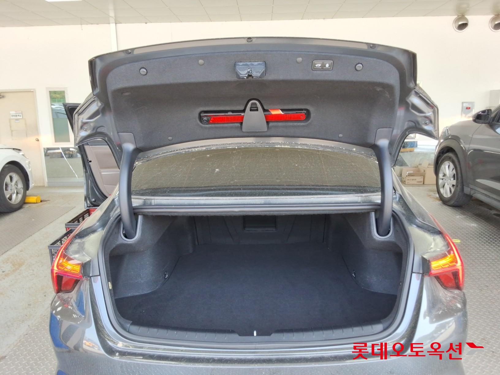 Kia K8 - 9