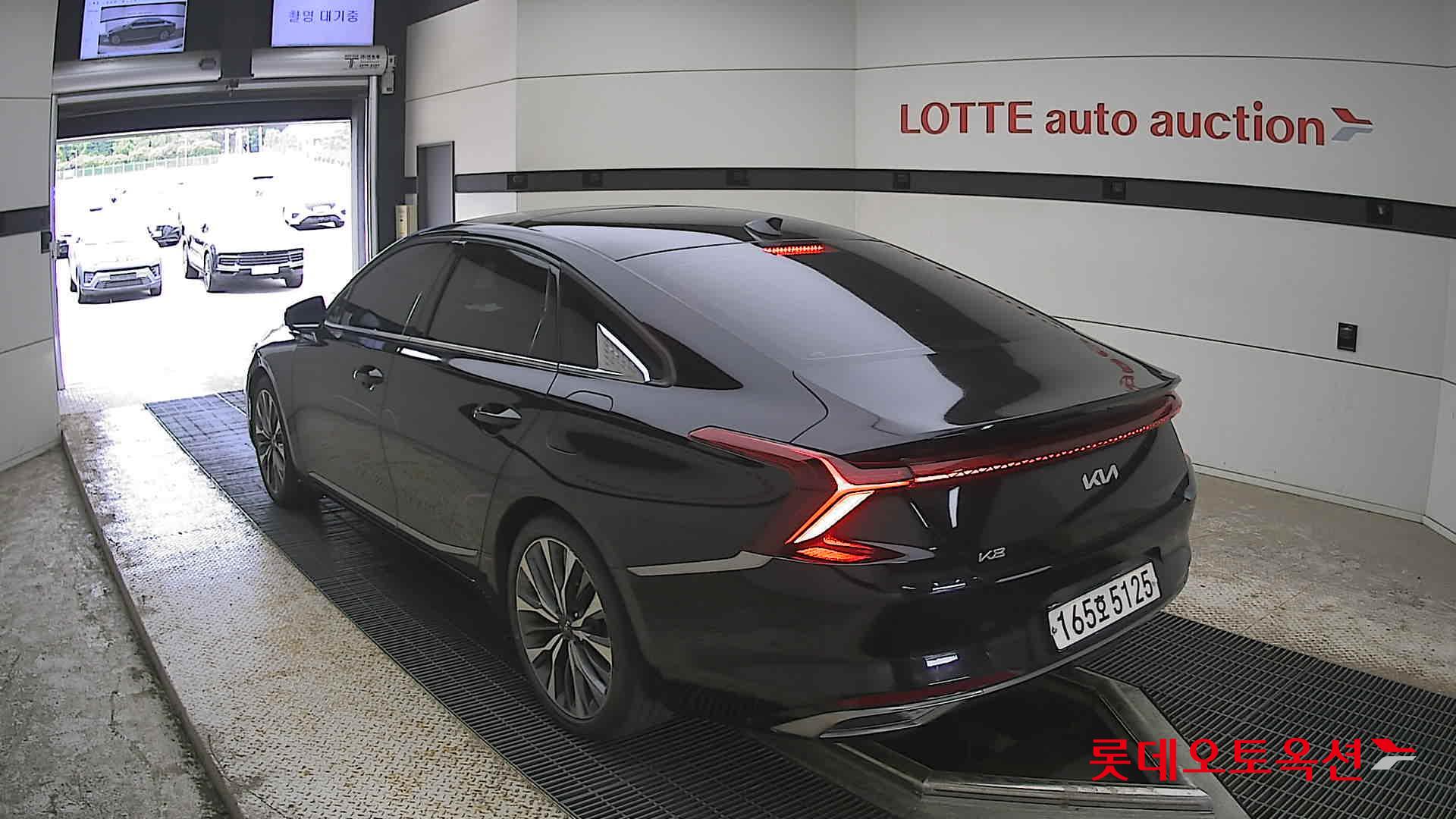 Kia K8 - 4