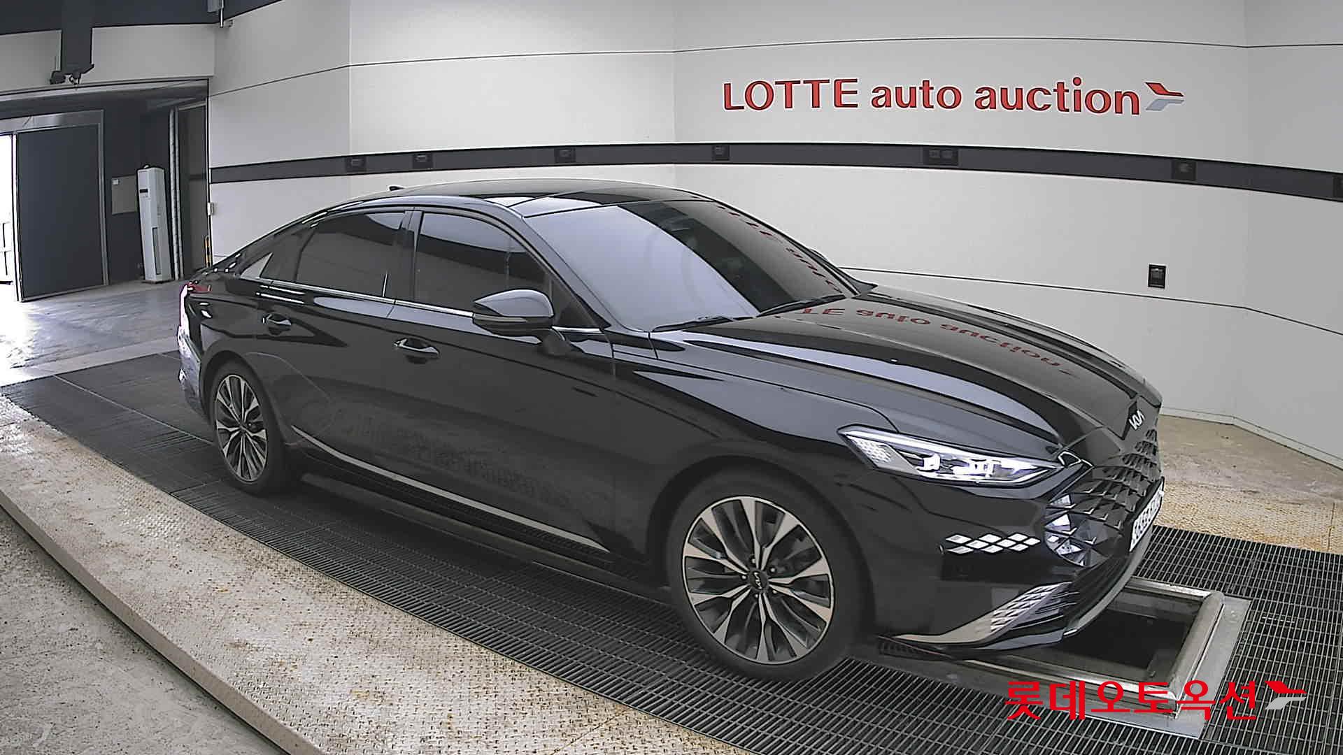 Kia K8 - 23