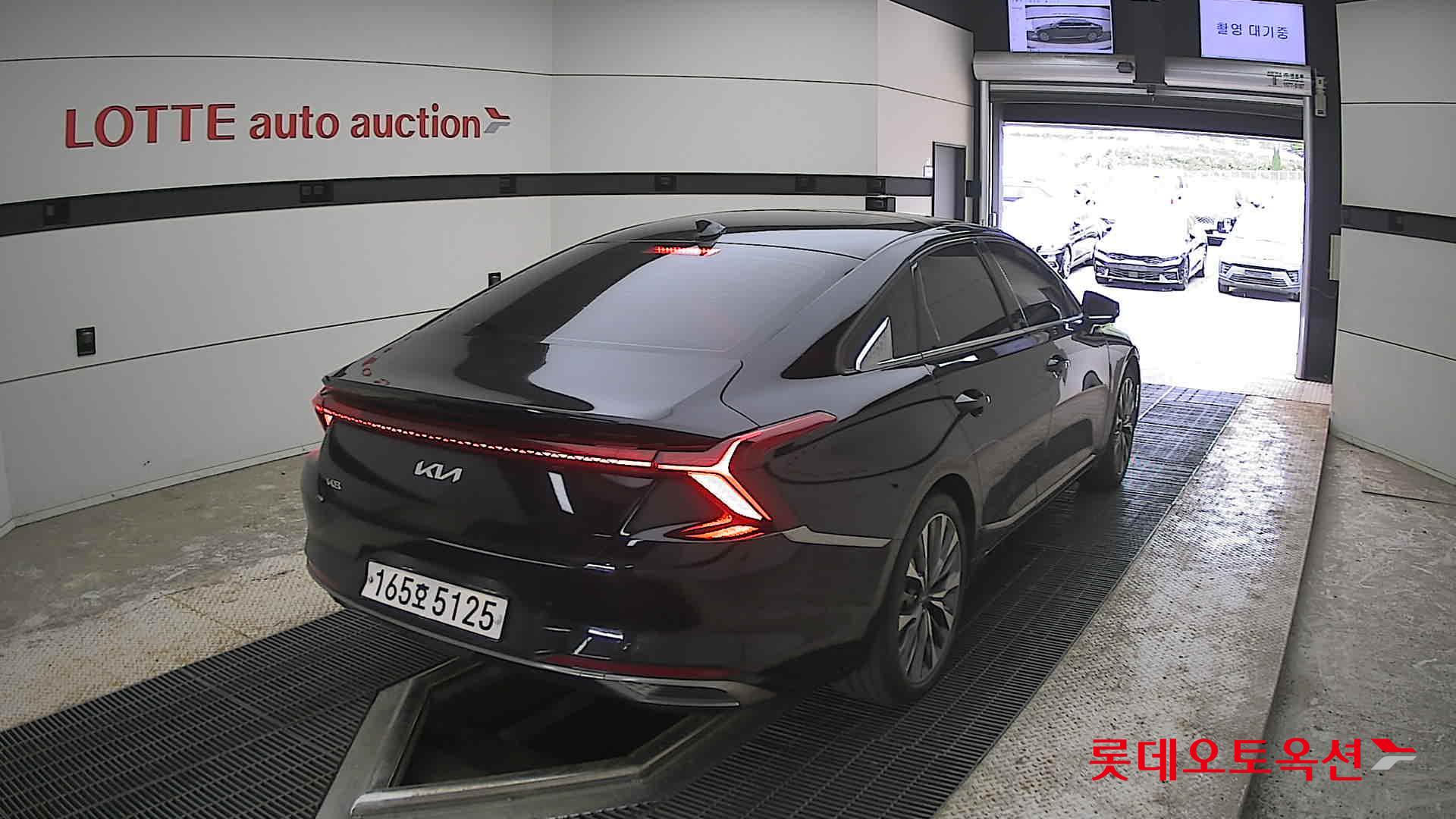 Kia K8 - 18