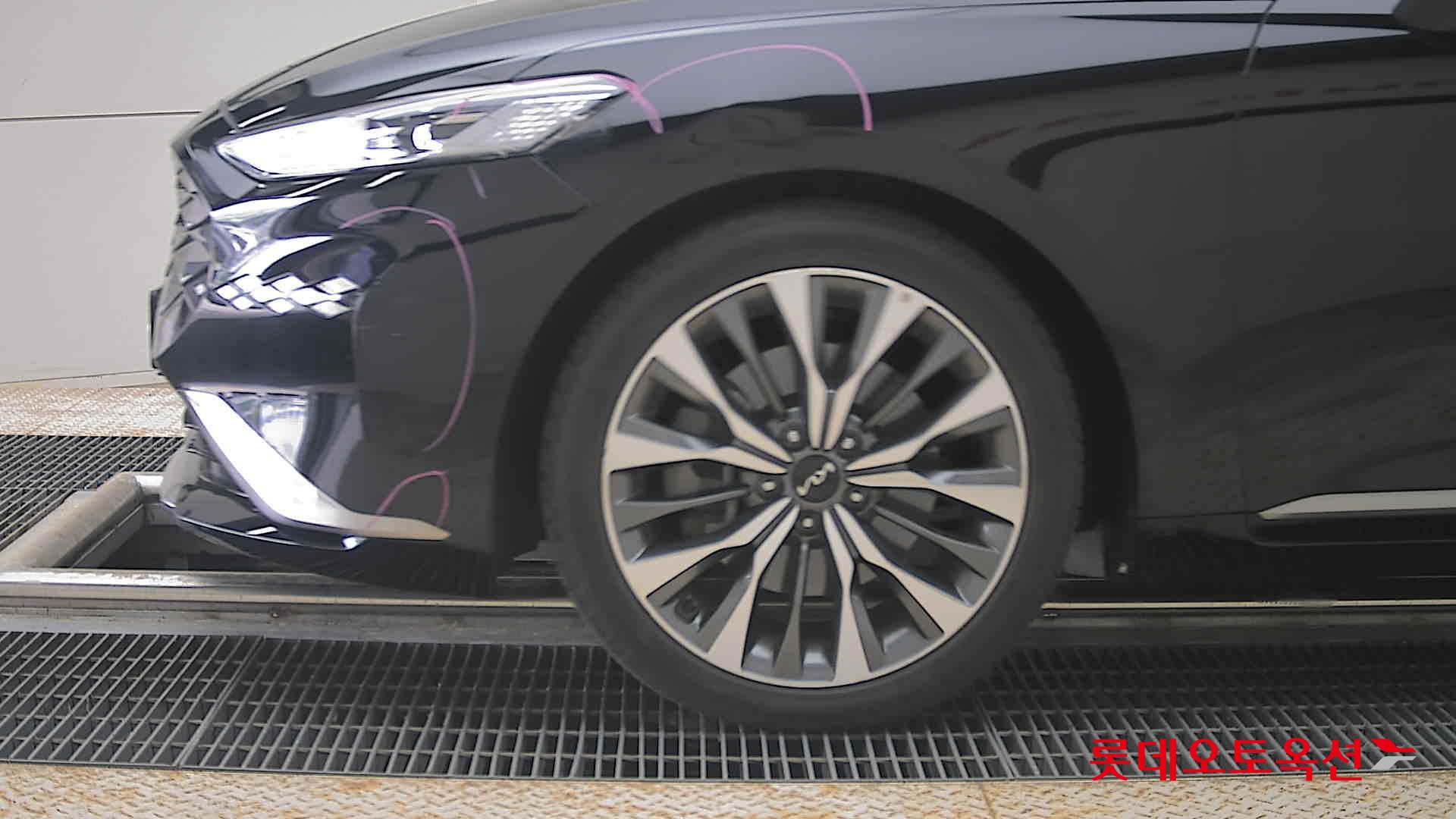 Kia K8 - 25