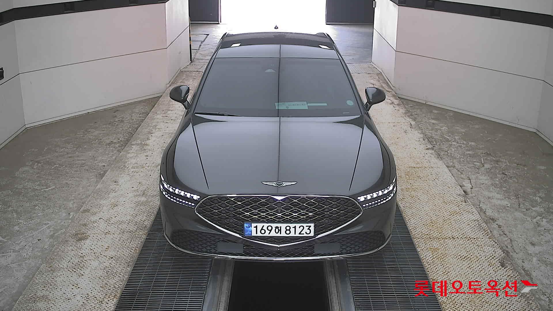GENESIS G90 (G)