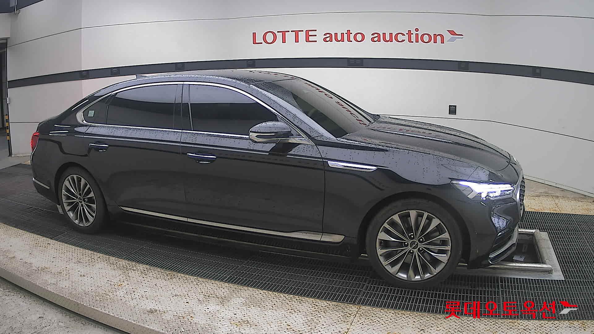 2022 - kia k9