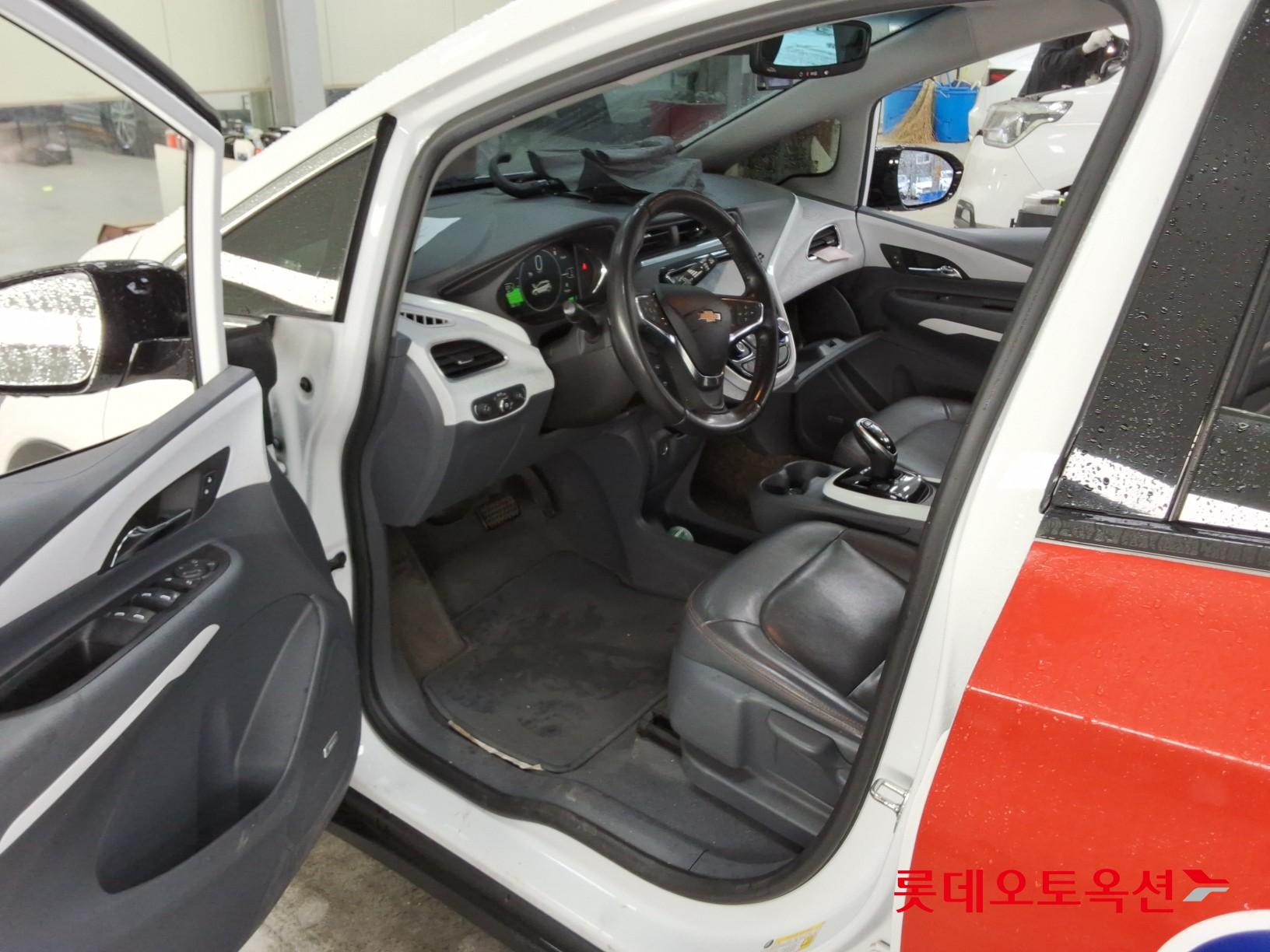 2020 - chevrolet bolt