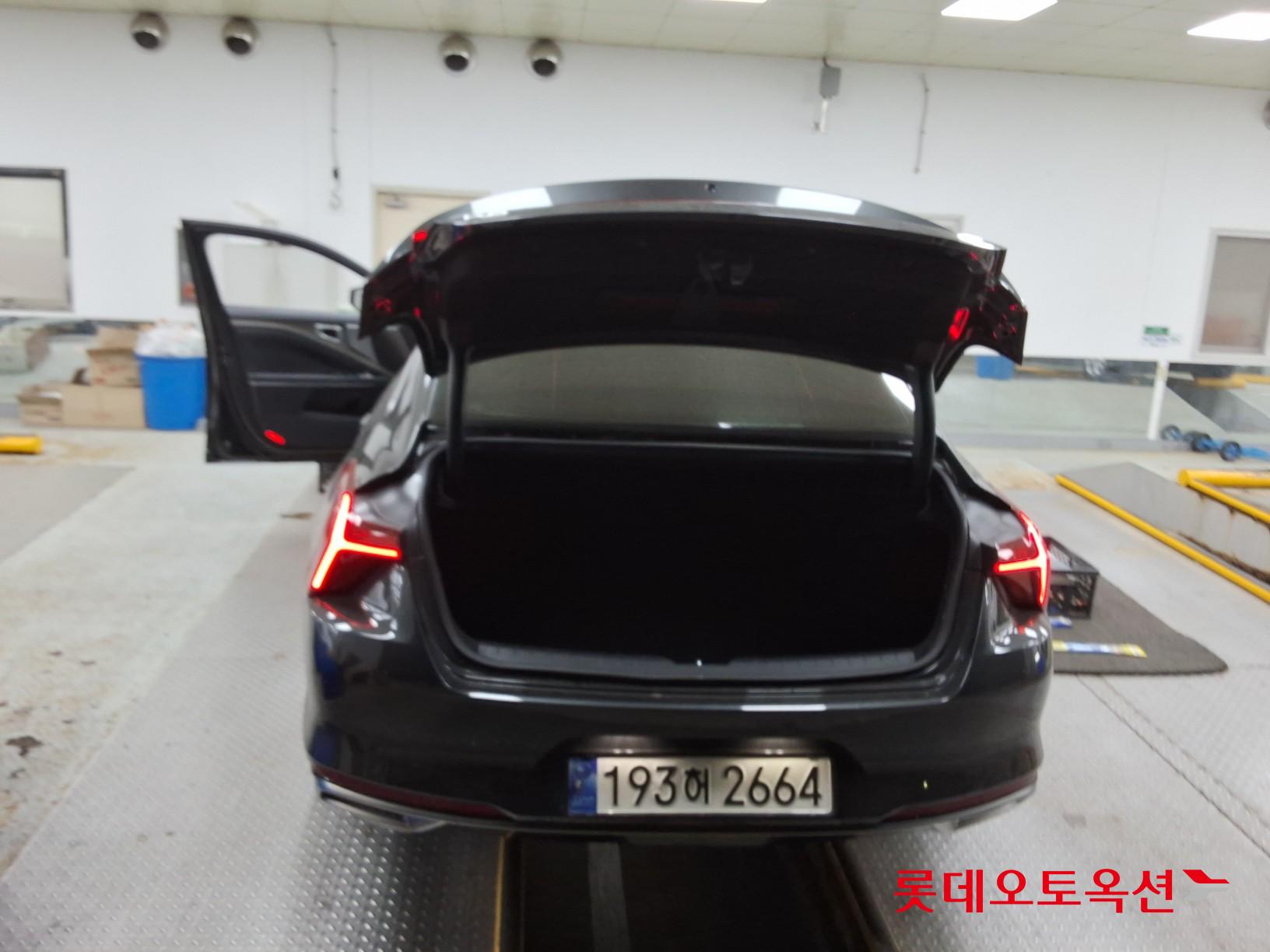 기아자동차 K8 - 9