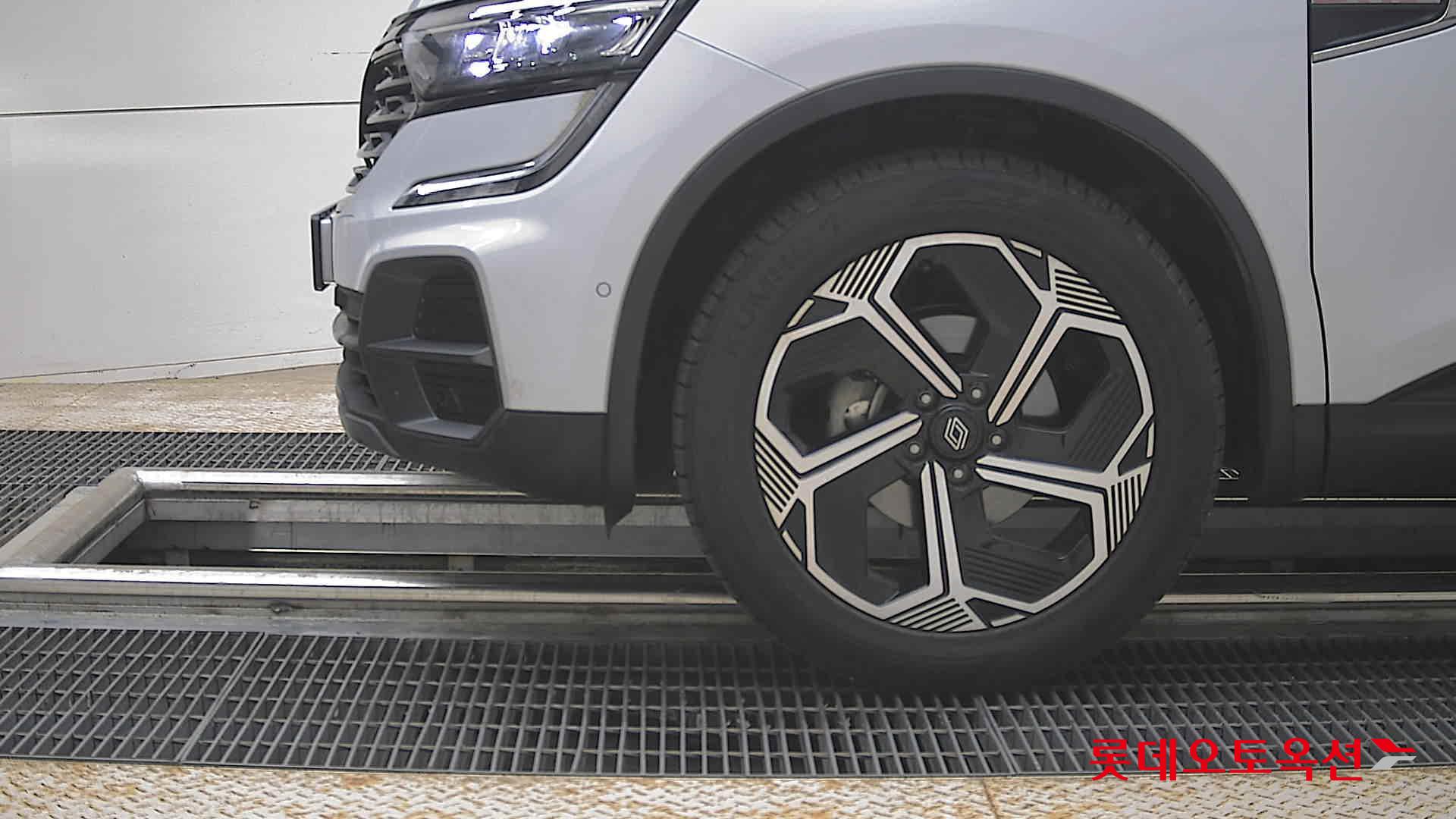 2025 - renault qm6