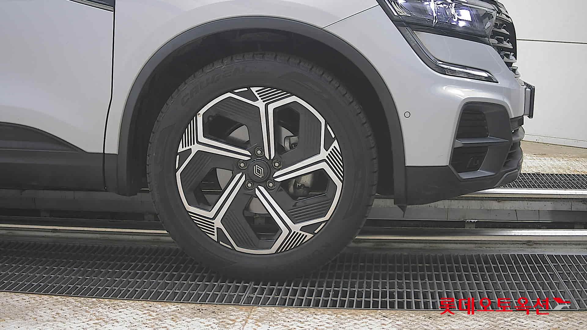 2025 - renault qm6
