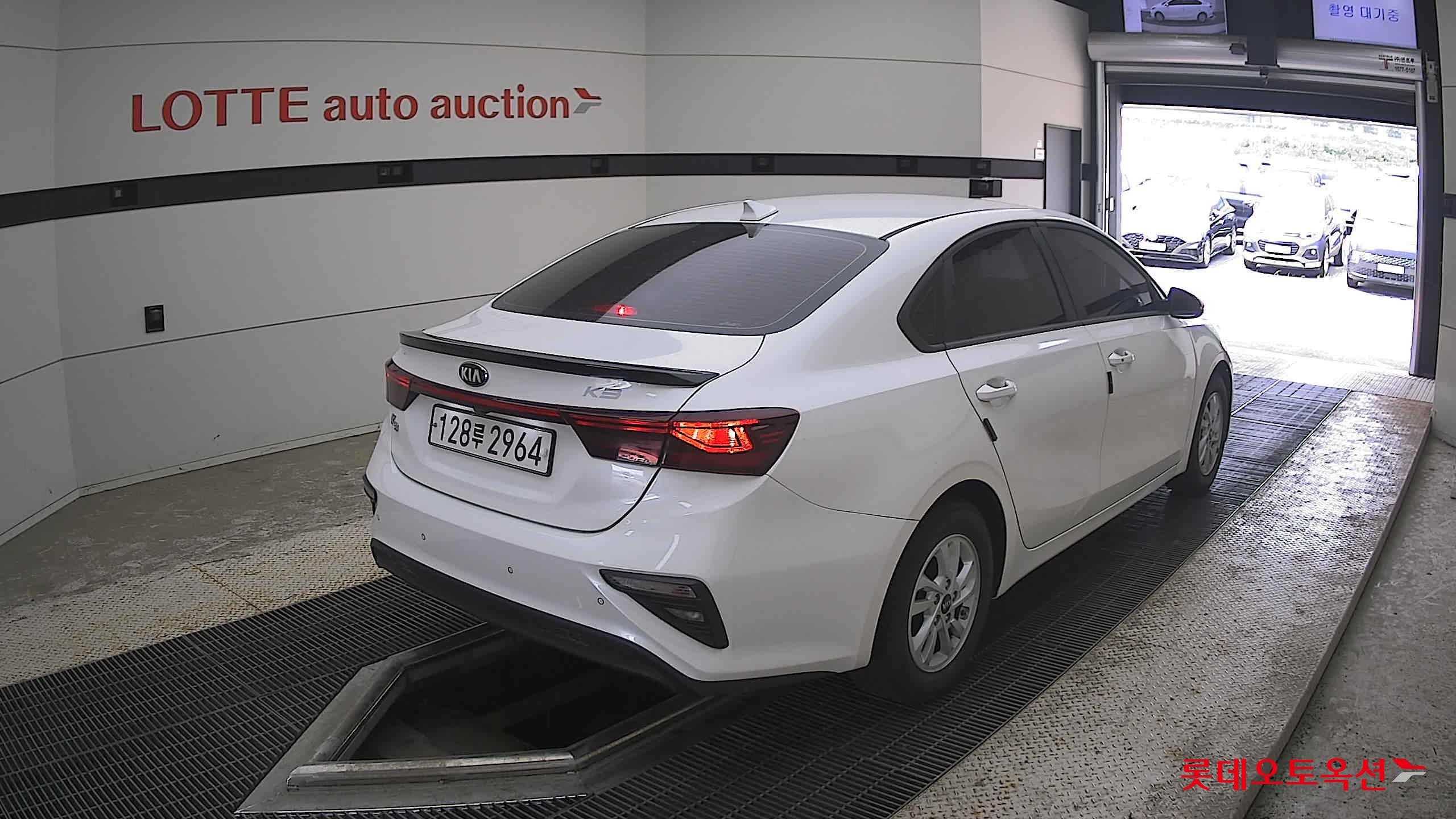 2020 - kia k3