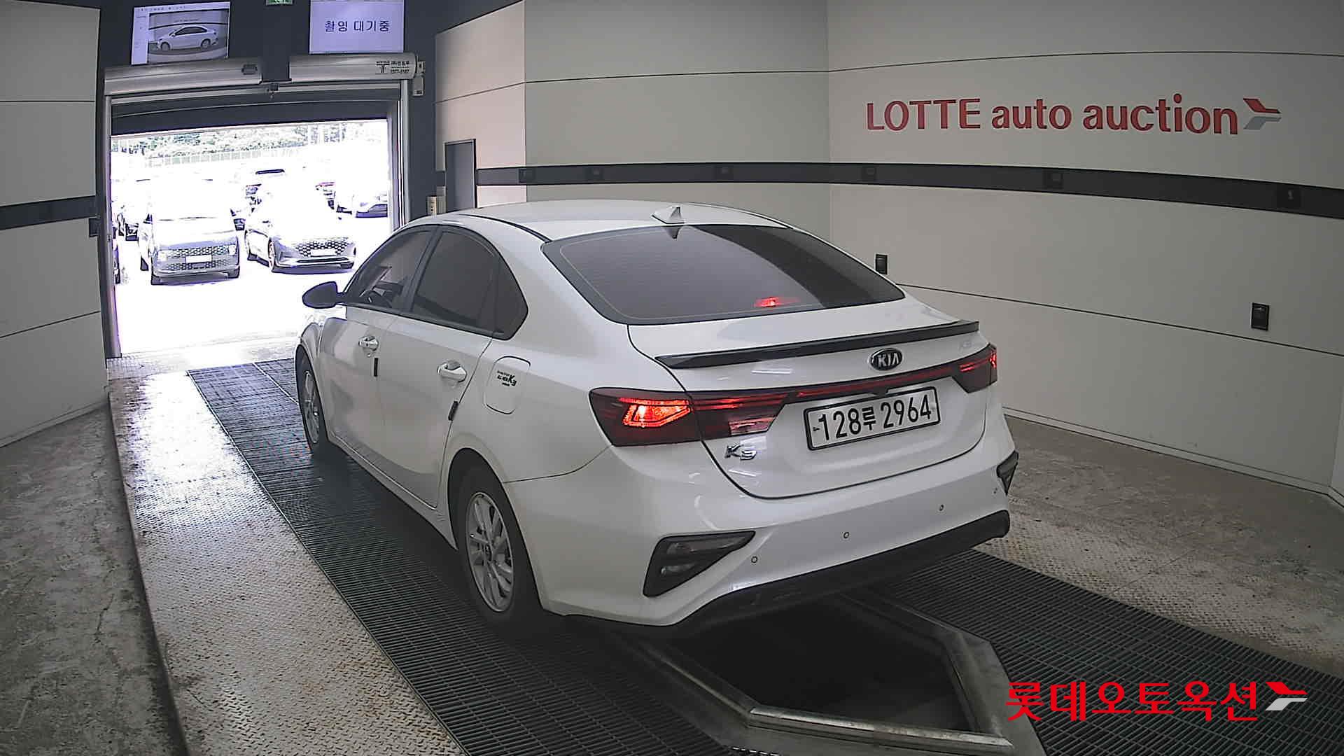 2020 - kia k3