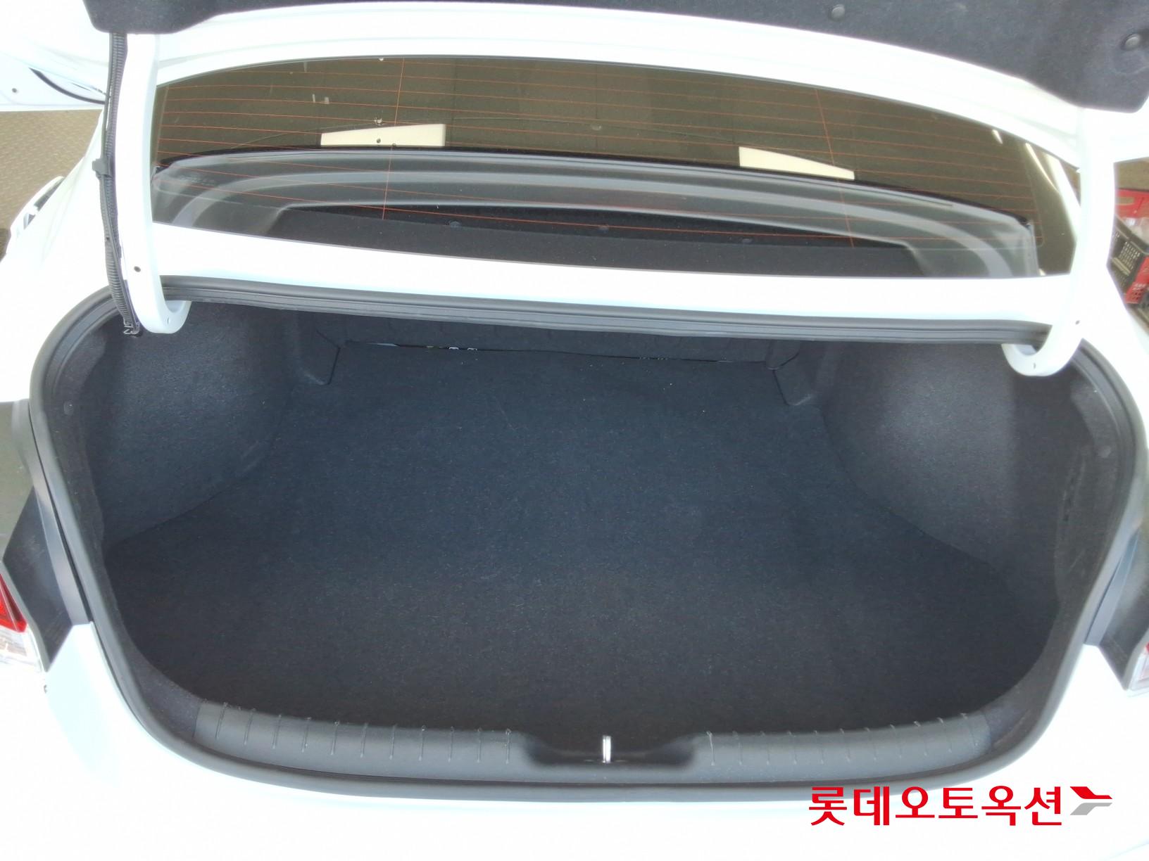 현대 아반떼 - 9