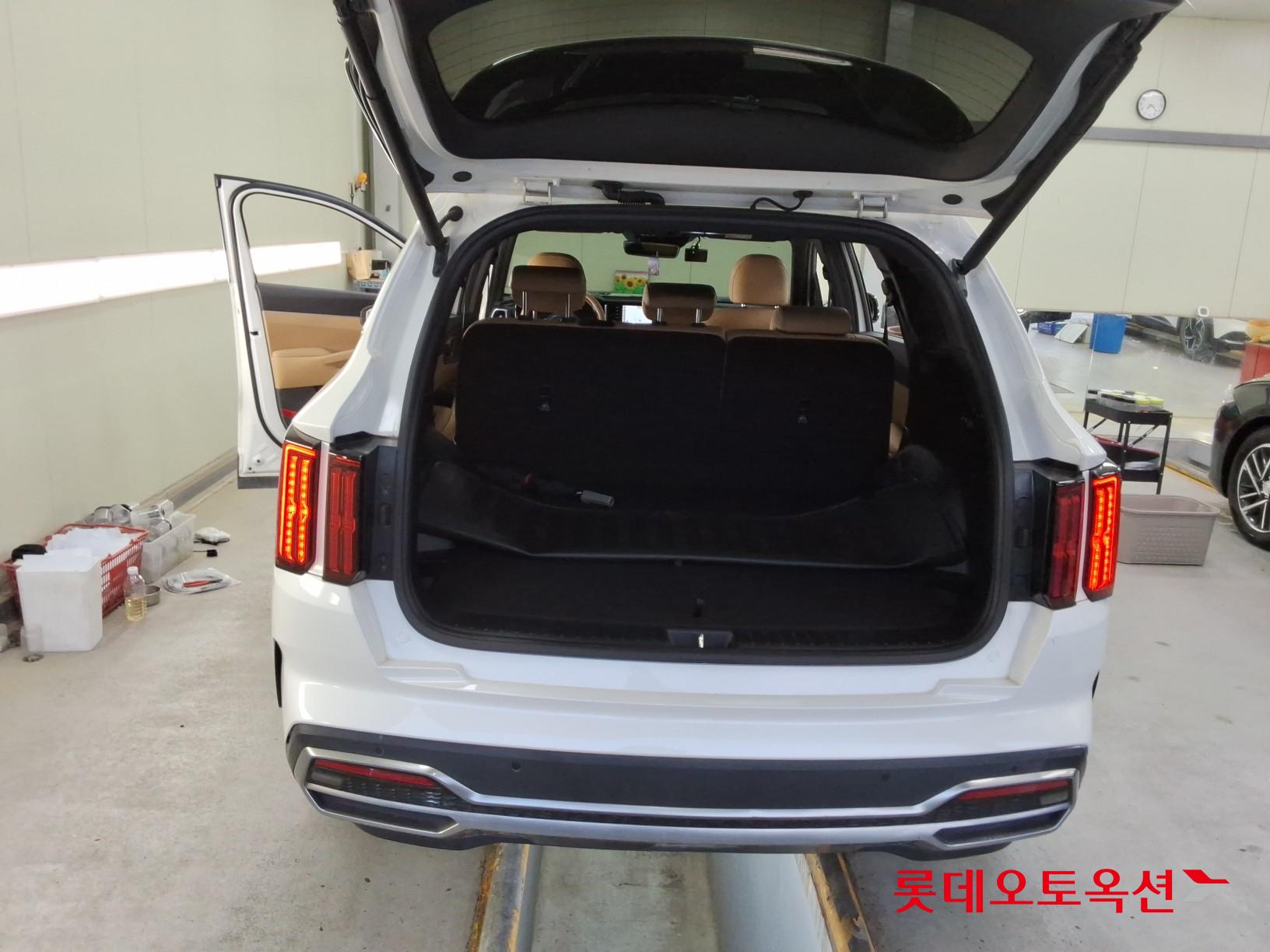 Kia Sorento - 9