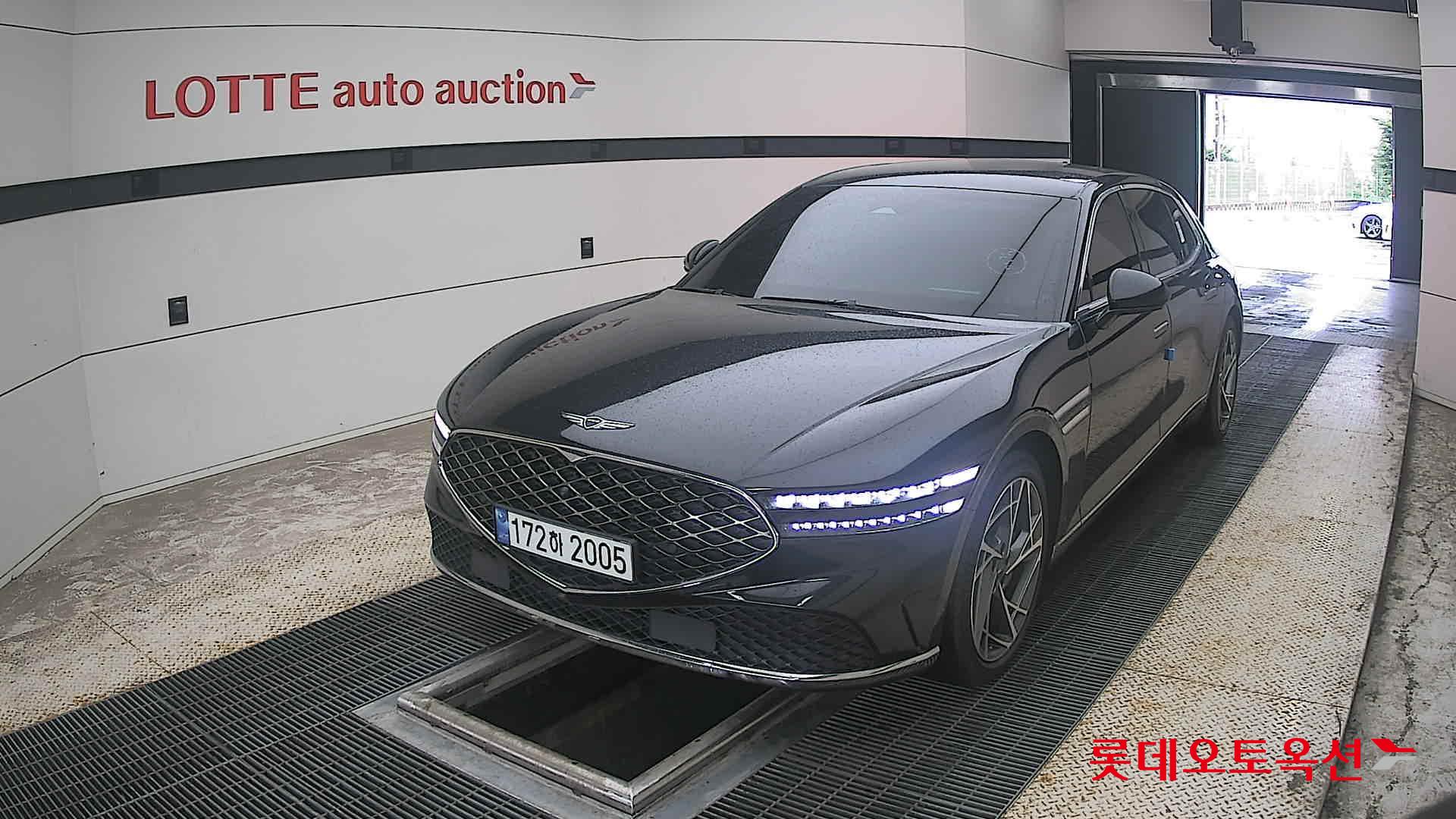 2022 - genesis g90
