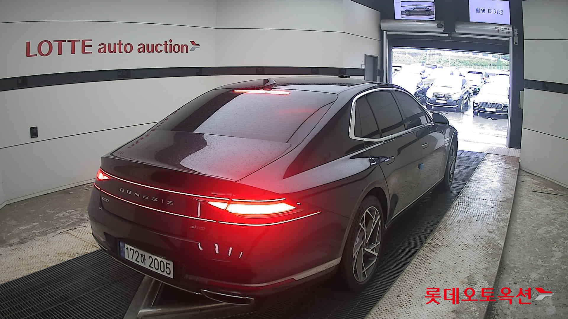 2022 - genesis g90