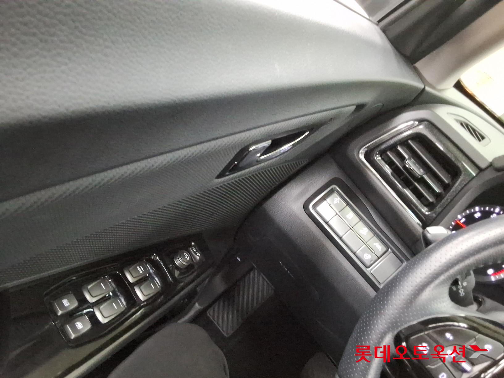 2022 - ssangyong tivoli