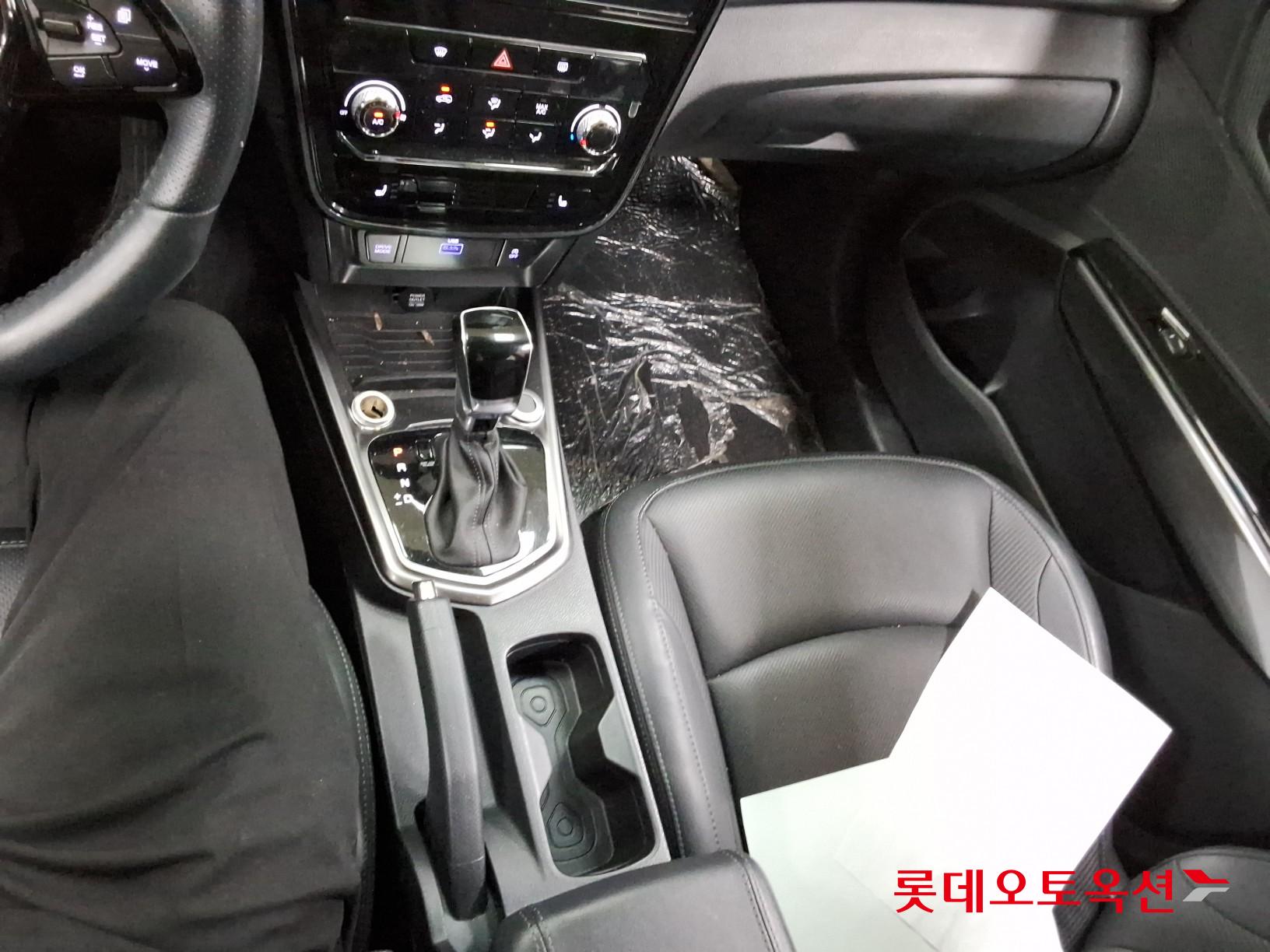 2022 - ssangyong tivoli