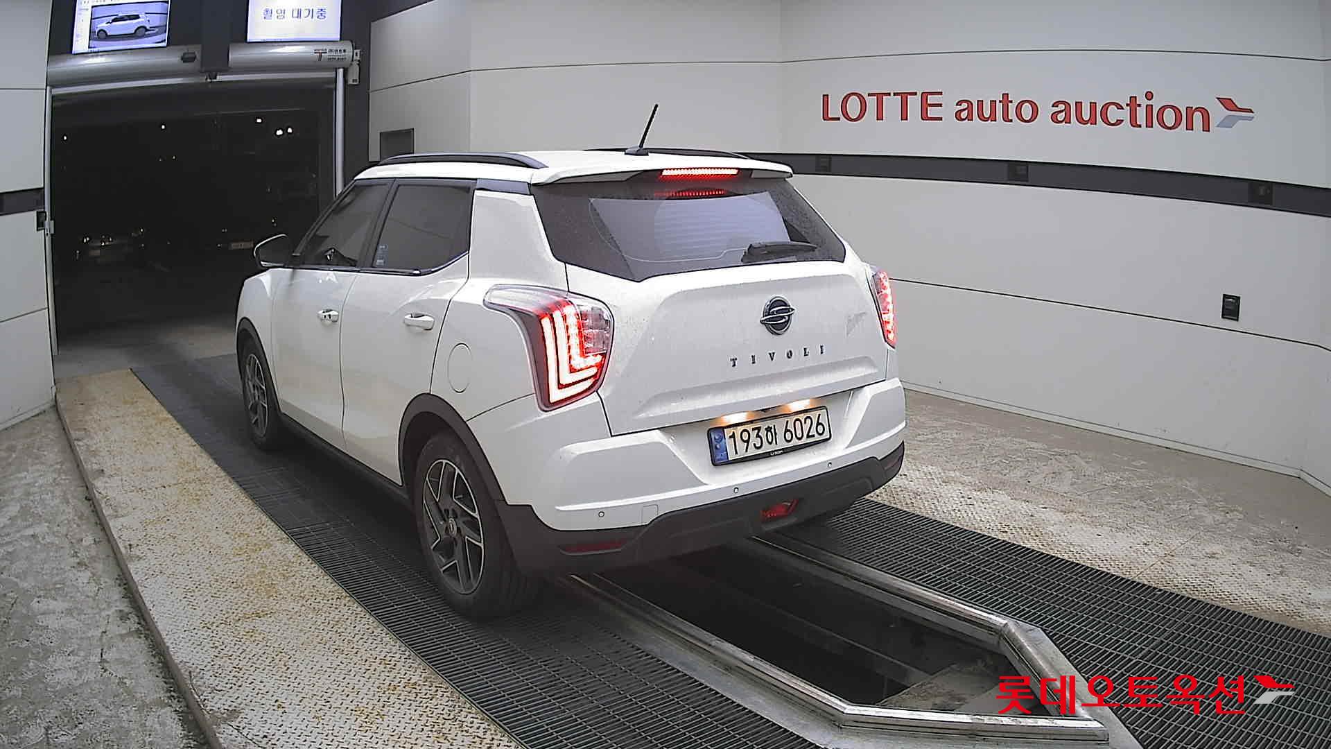 KG Mobility Tivoli - 4
