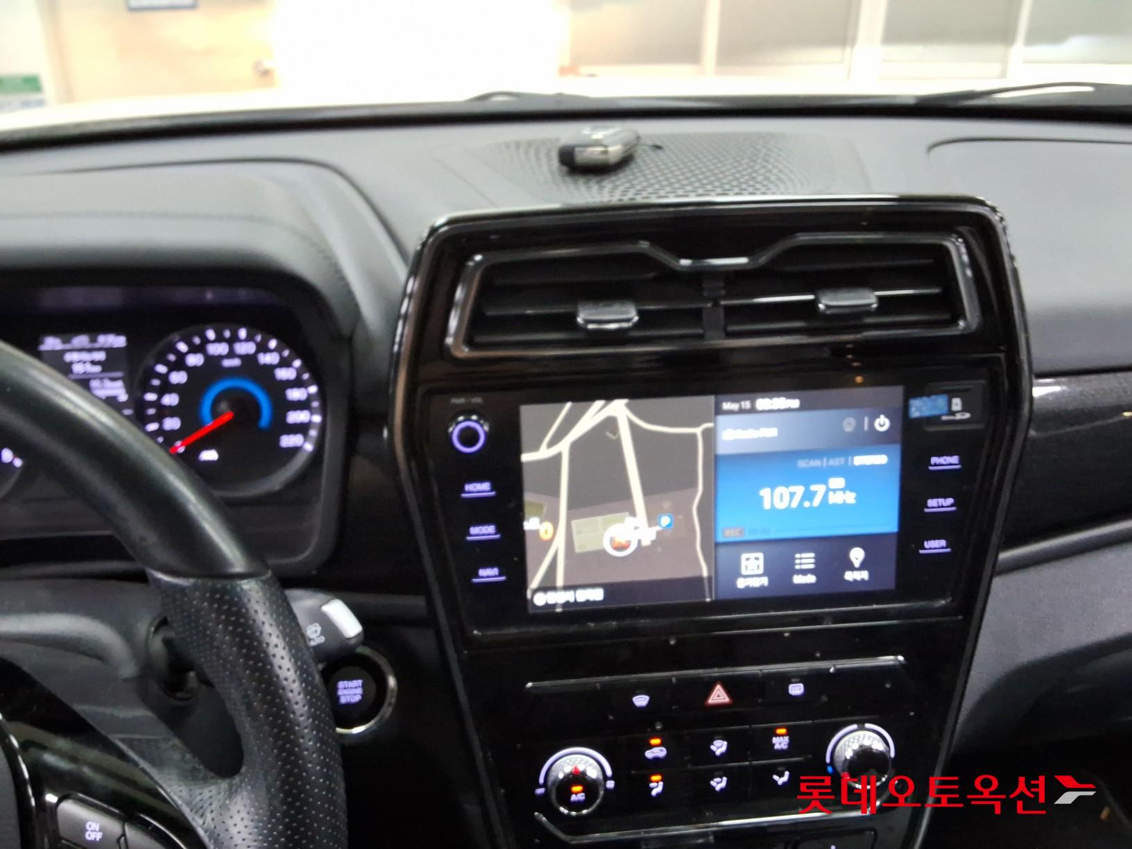 KG Mobility Tivoli - 32