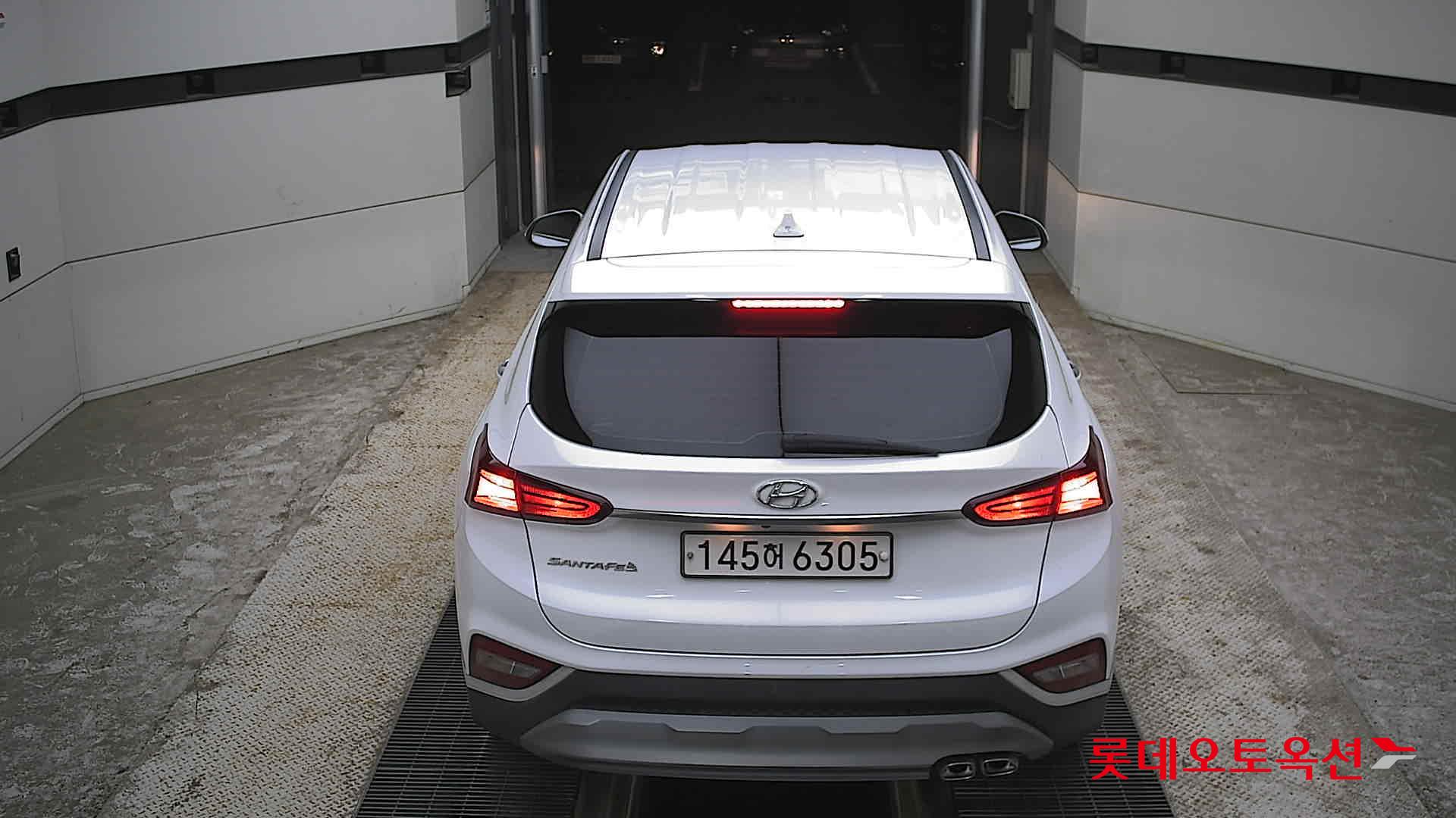 현대자동차 SANTAFE - 17