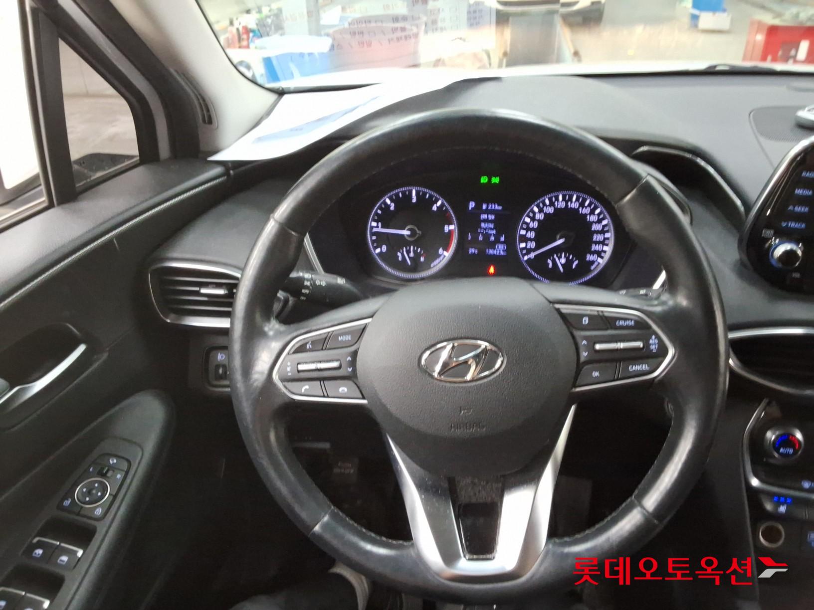 현대자동차 SANTAFE - 30