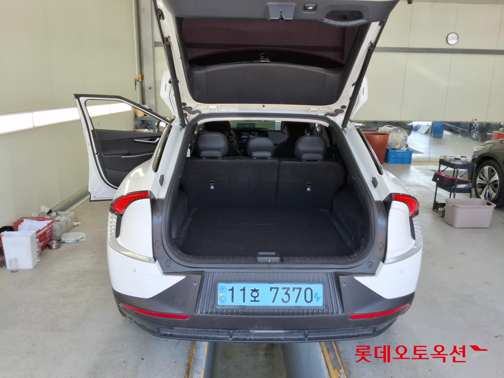 Kia EV6 - 9