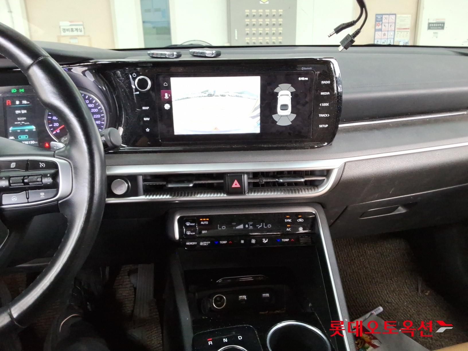 2022 - kia k5