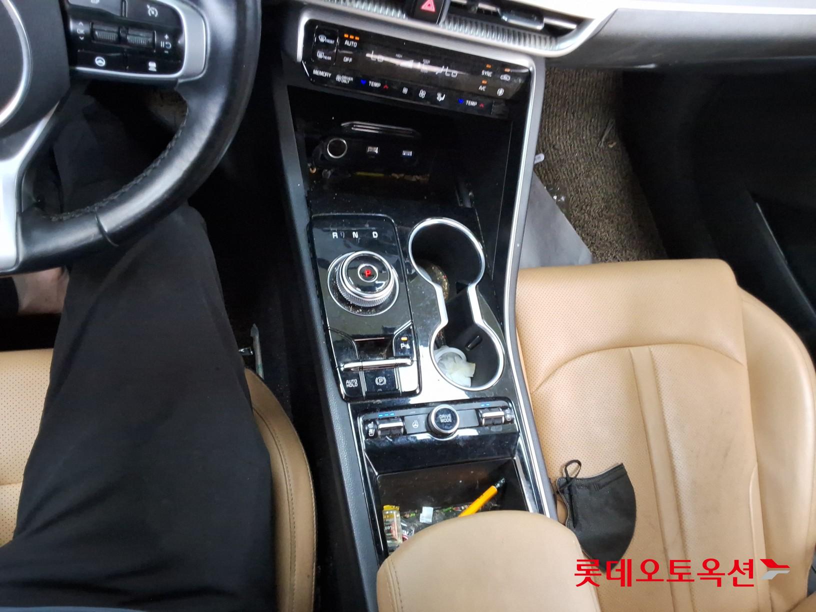 2022 - kia k5
