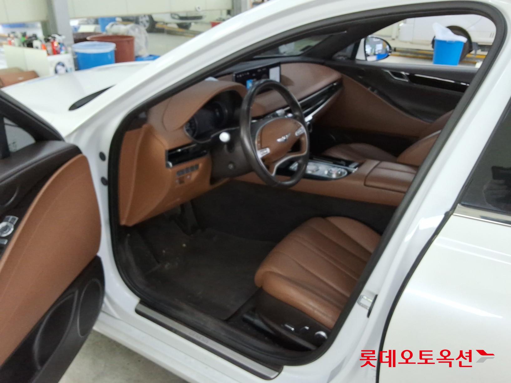 제네시스 G80 - 35