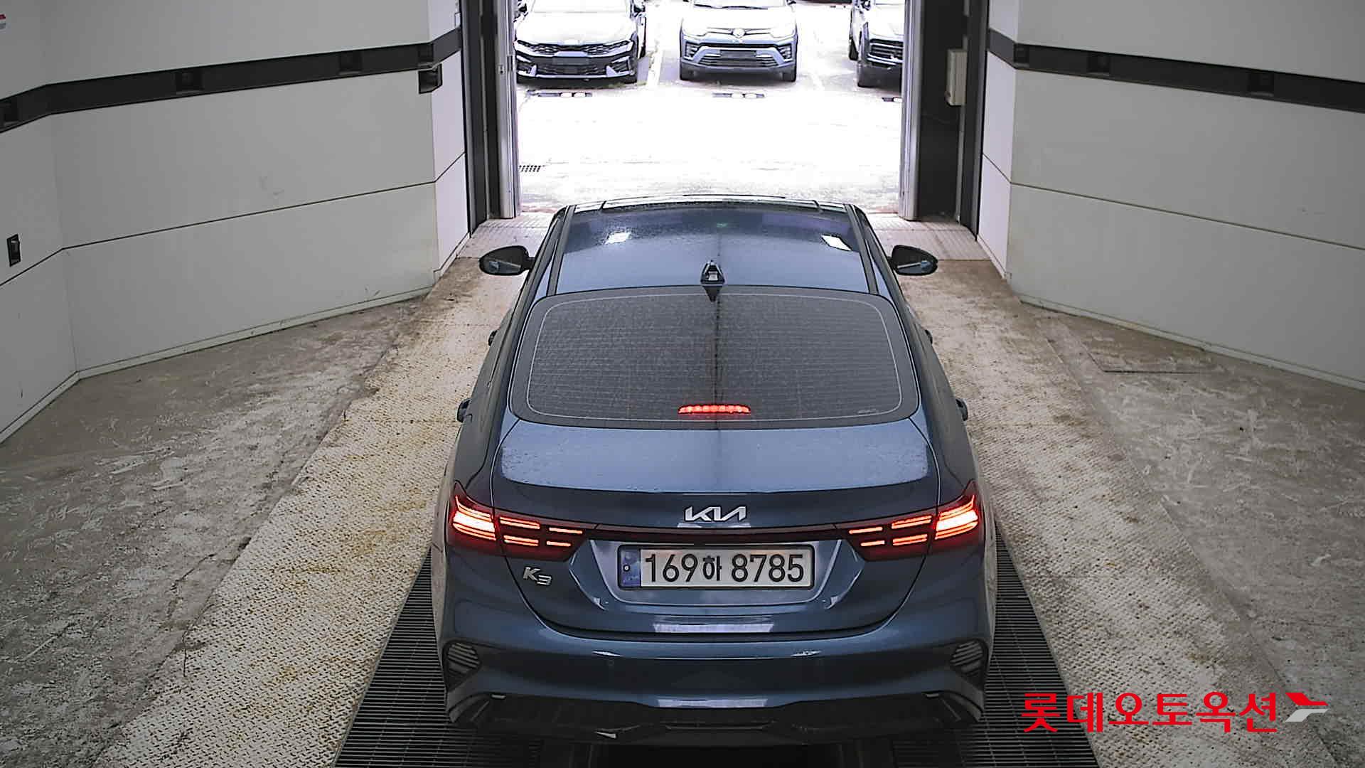 Kia K3 - 17