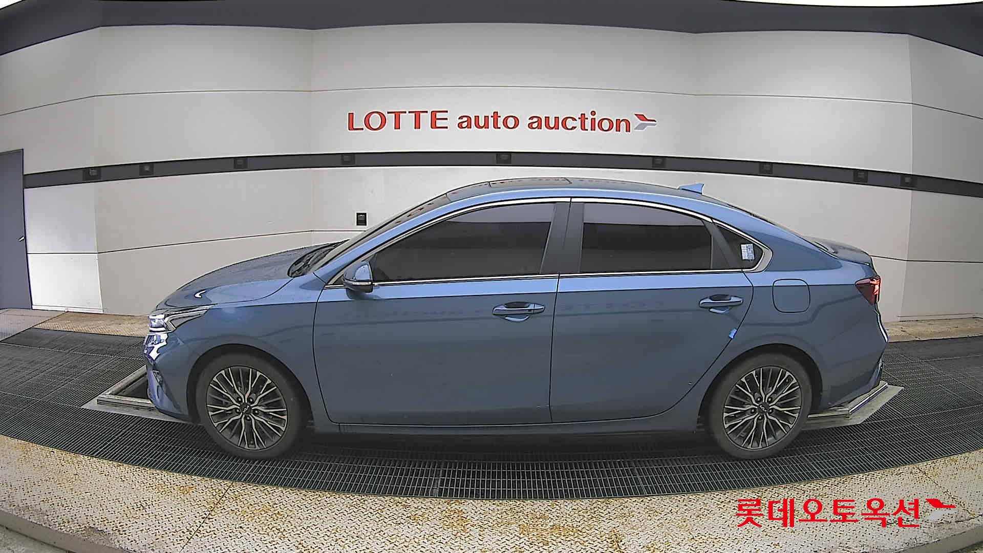 Kia K3 - 13