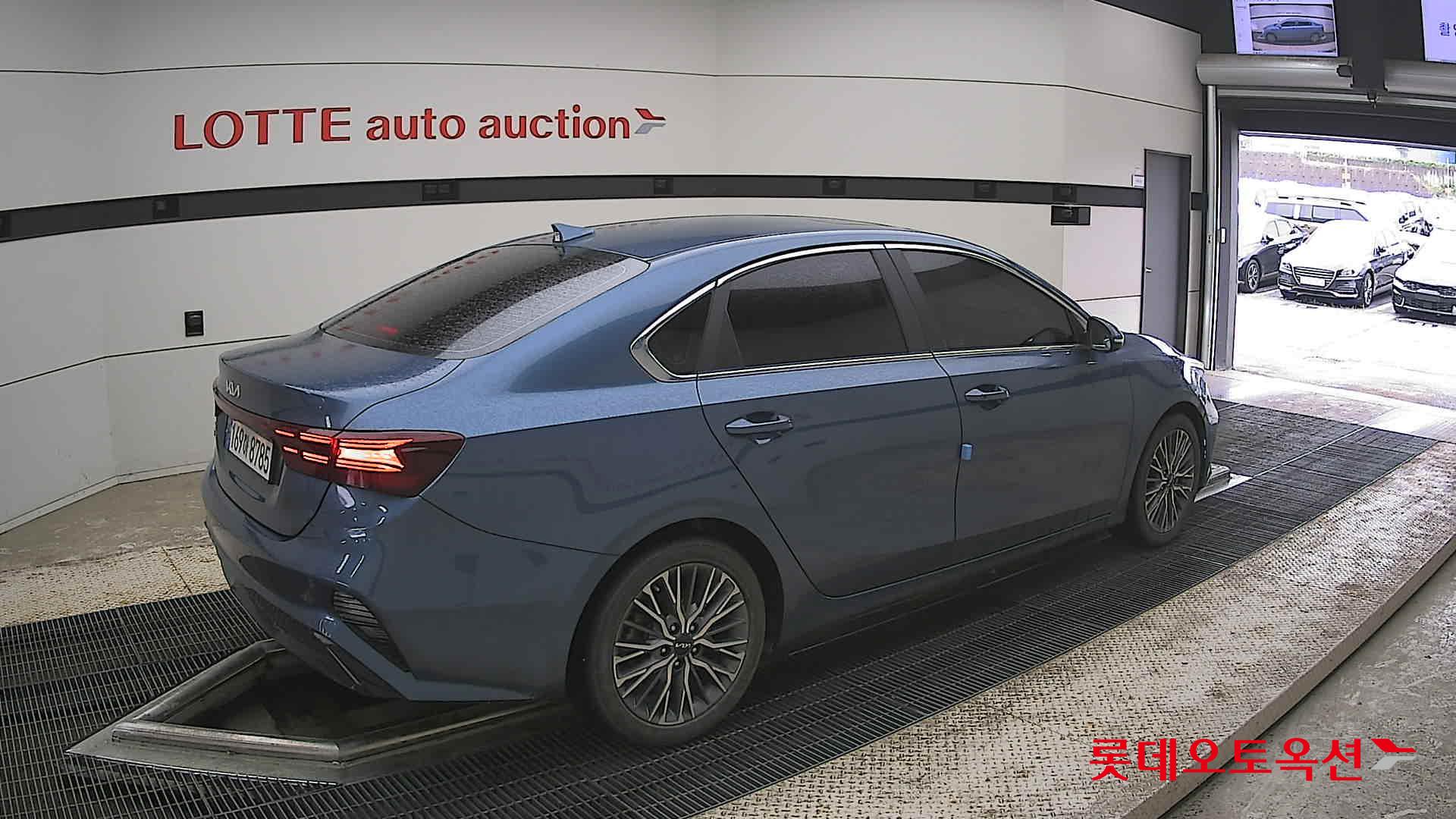 Kia K3 - 19