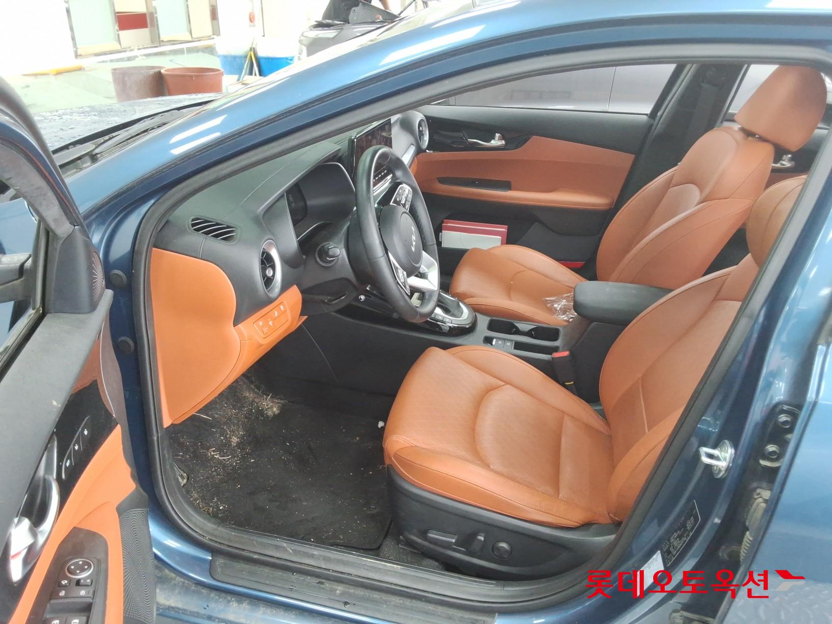 Kia K3 - 36
