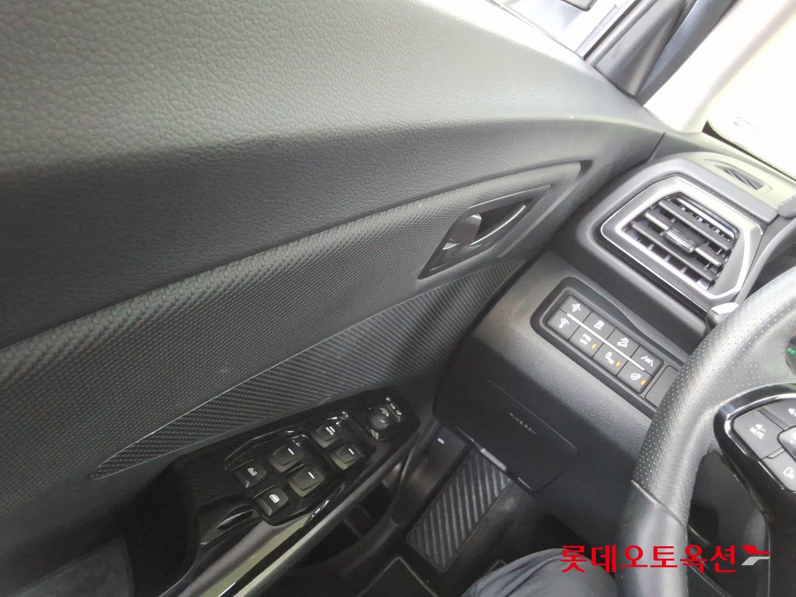 2024 - ssangyong tivoli