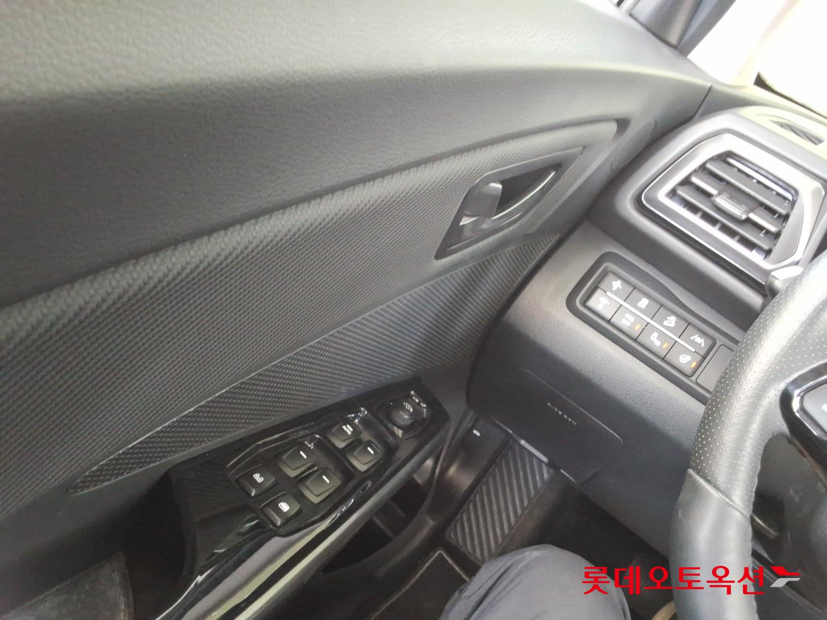 2024 - ssangyong tivoli