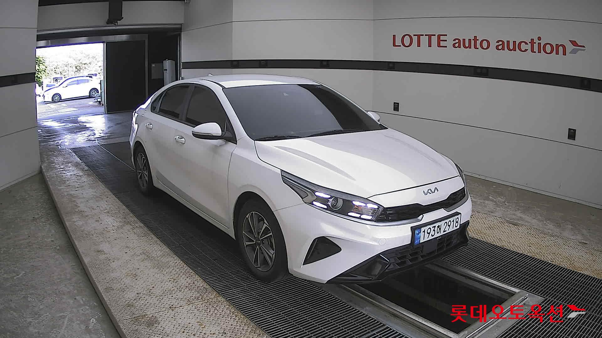 Kia K3 - 6