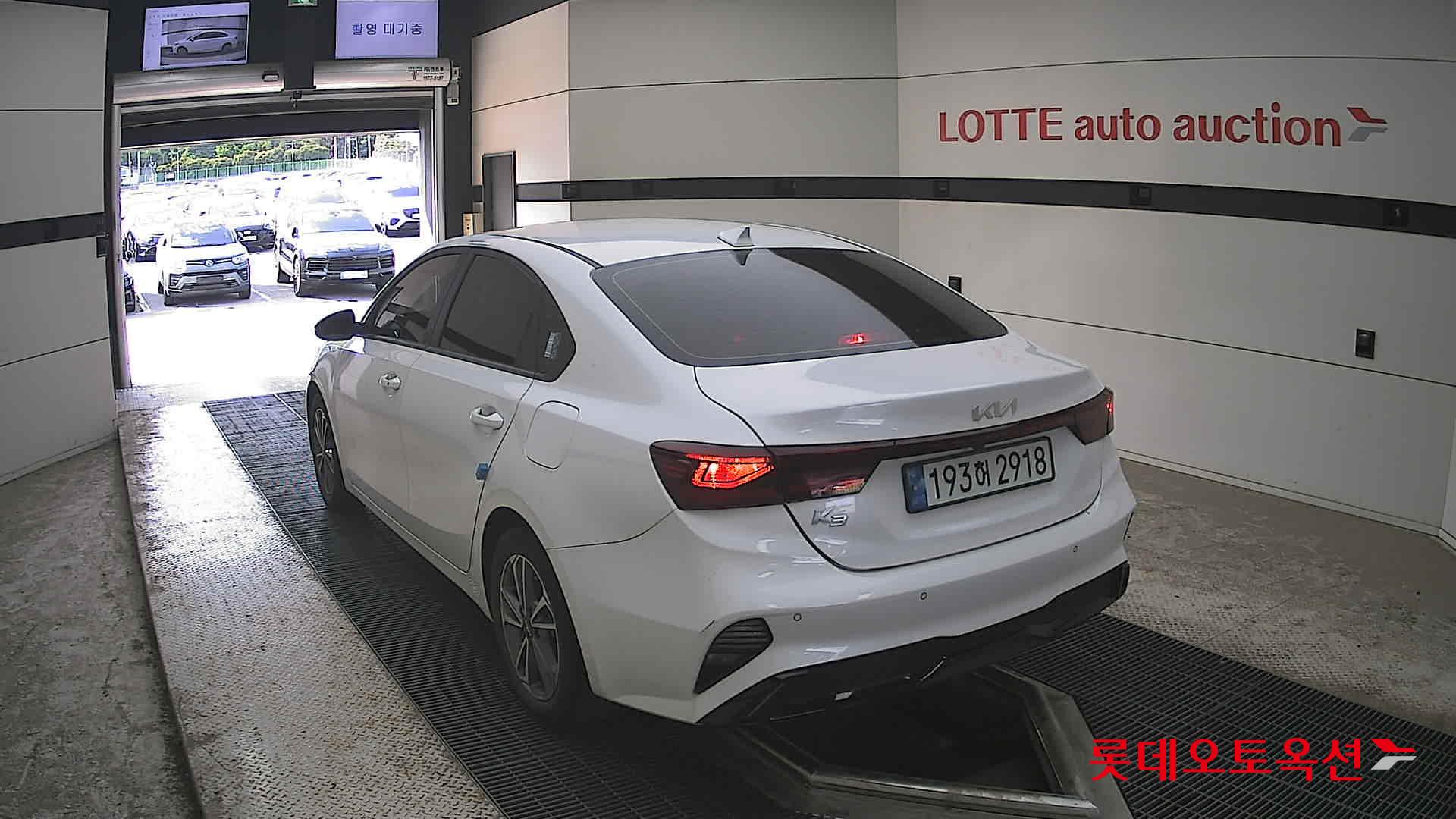 Kia K3 - 16