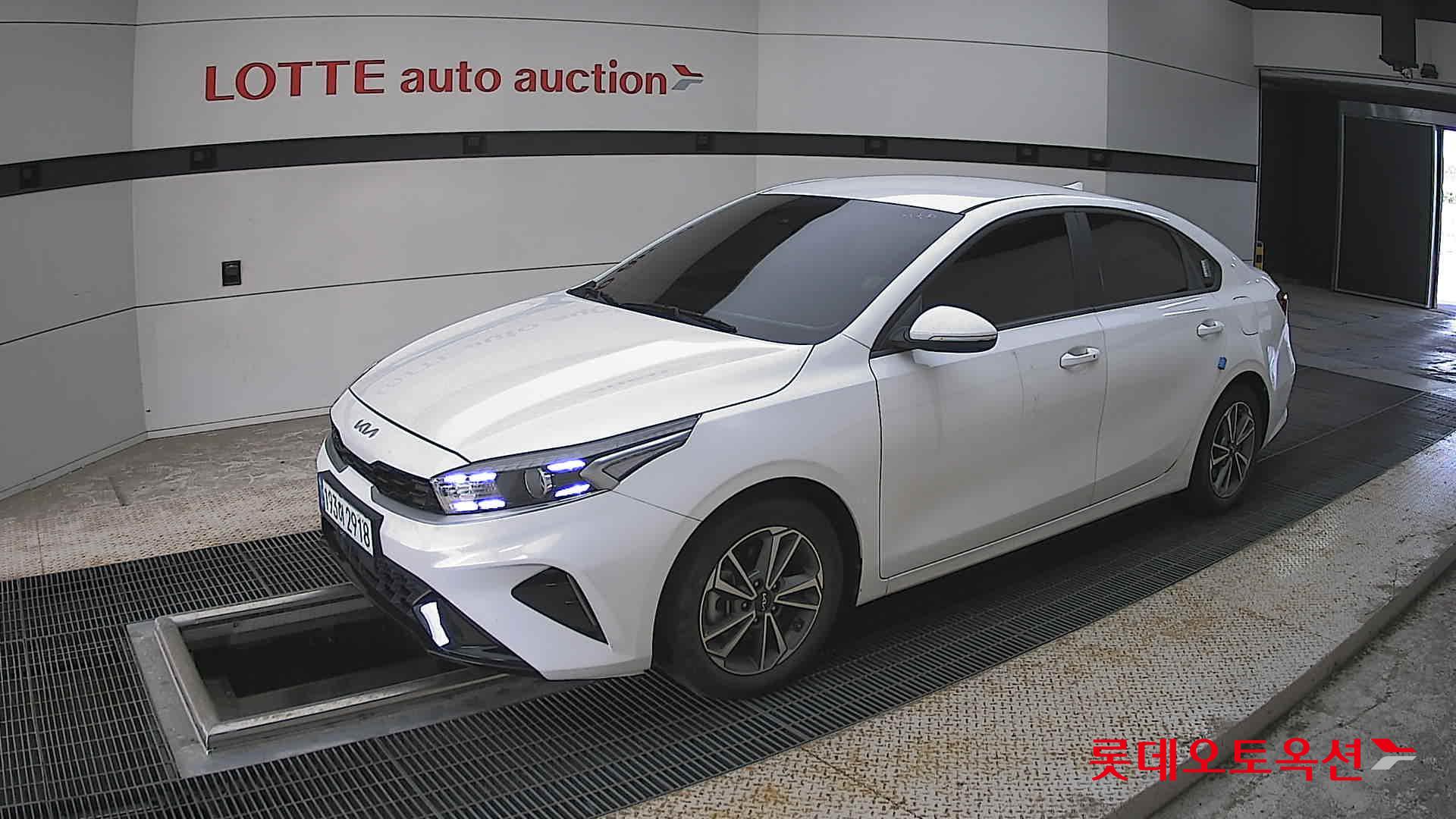 Kia K3 - 11