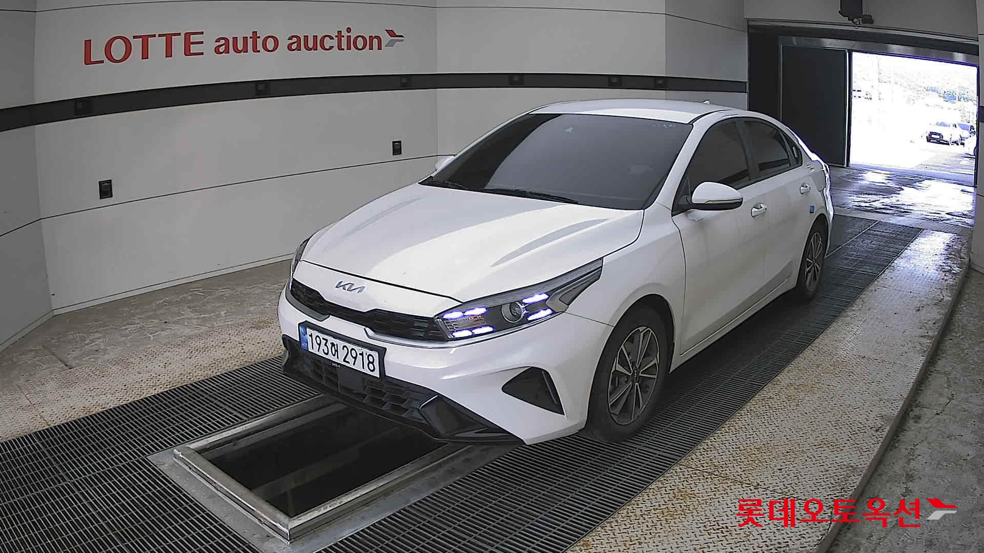 Kia K3 - 3