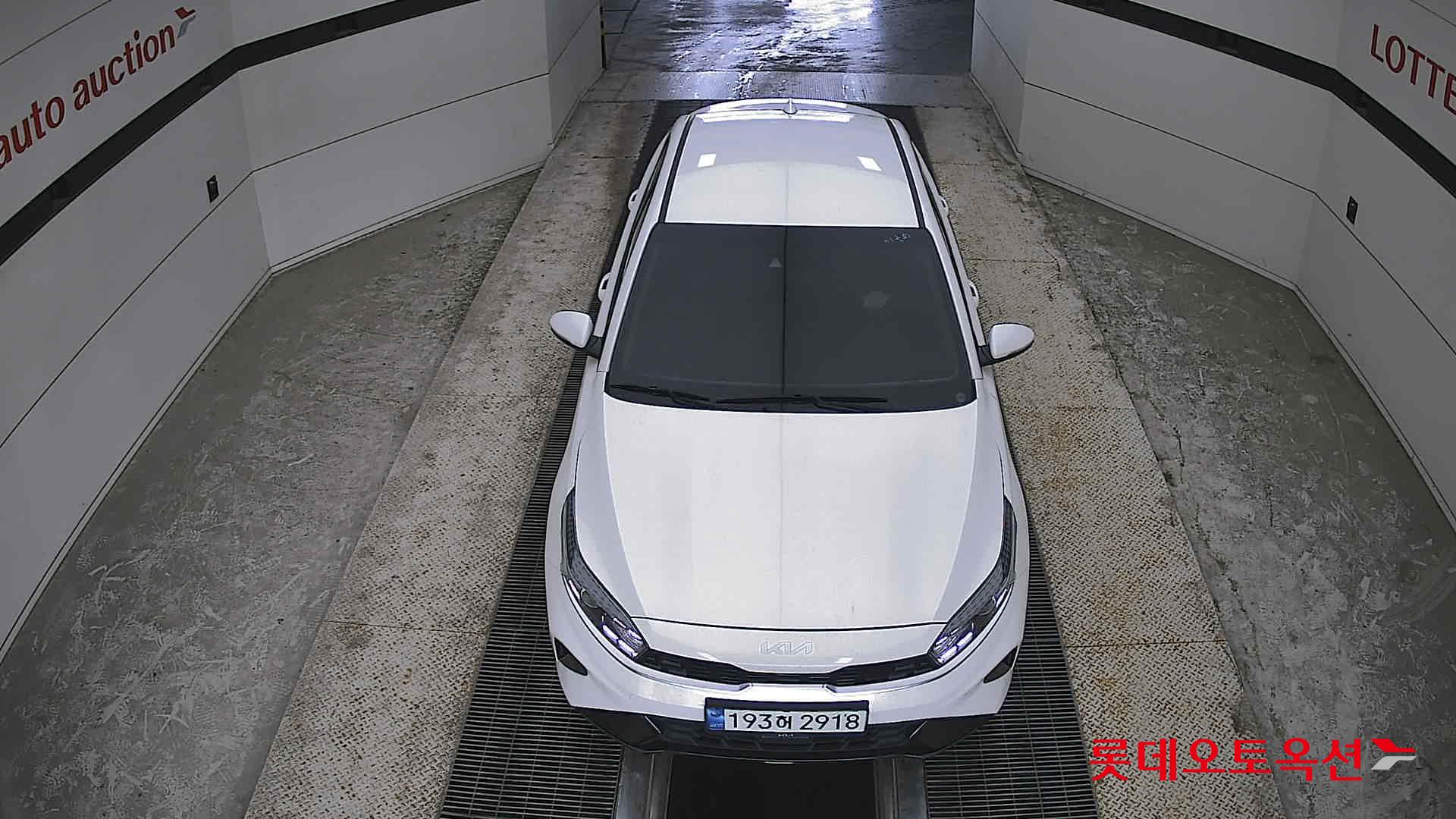 Kia K3 - 7