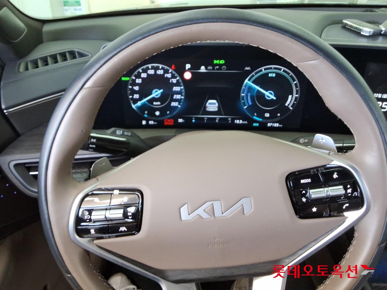 Kia K8 - 30