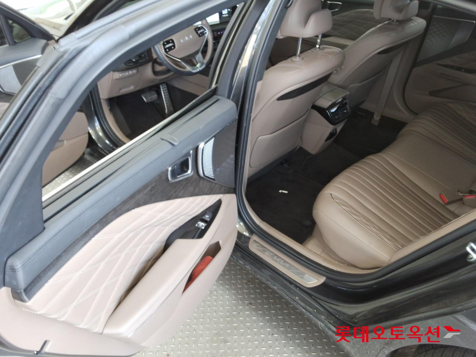 Kia K8 - 38