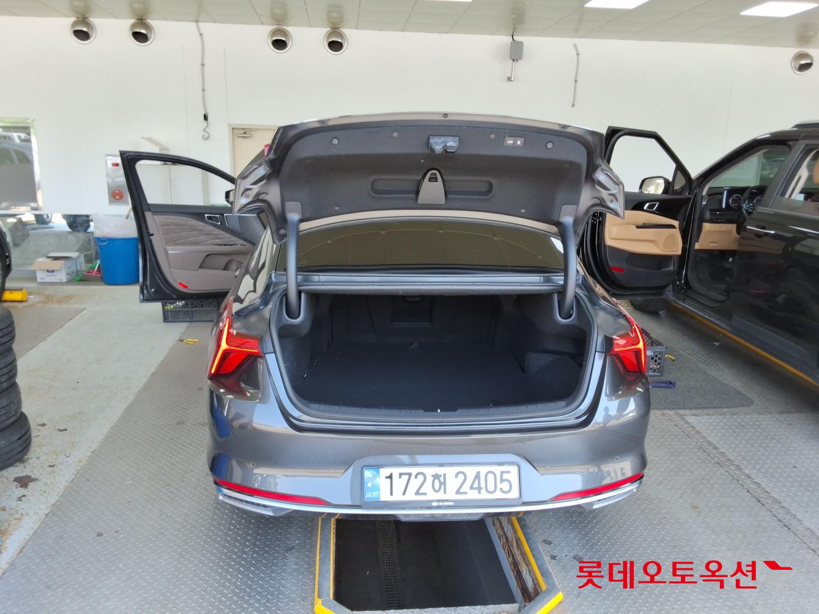 Kia K8 - 9