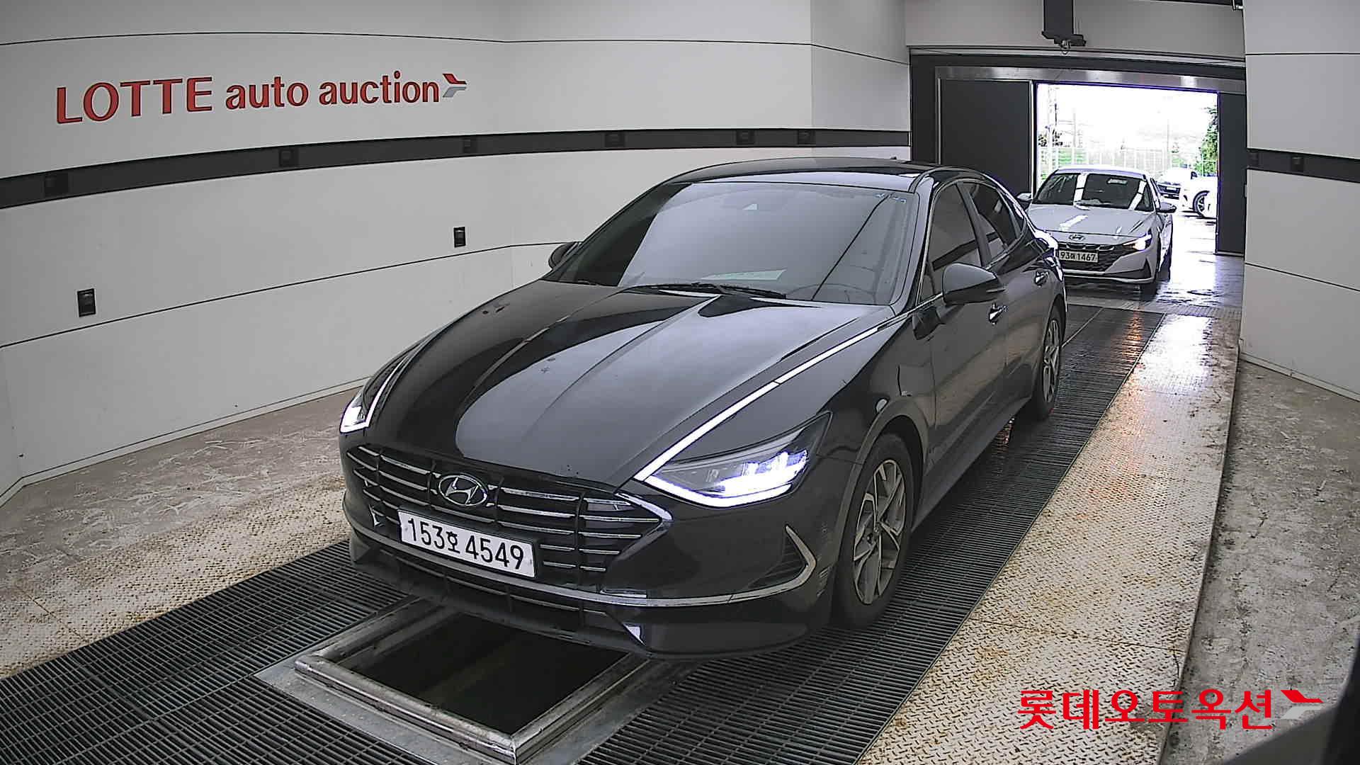 Hyundai Sonata - 10