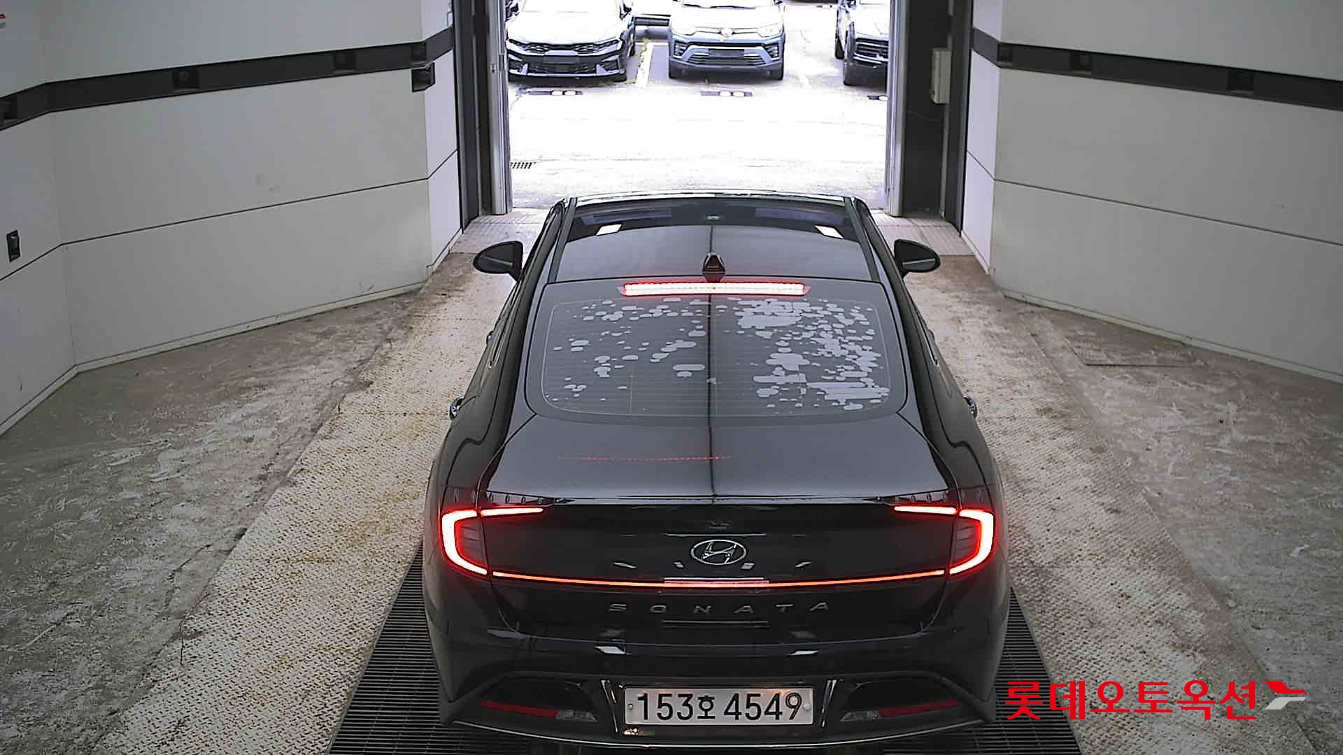 Hyundai Sonata - 17
