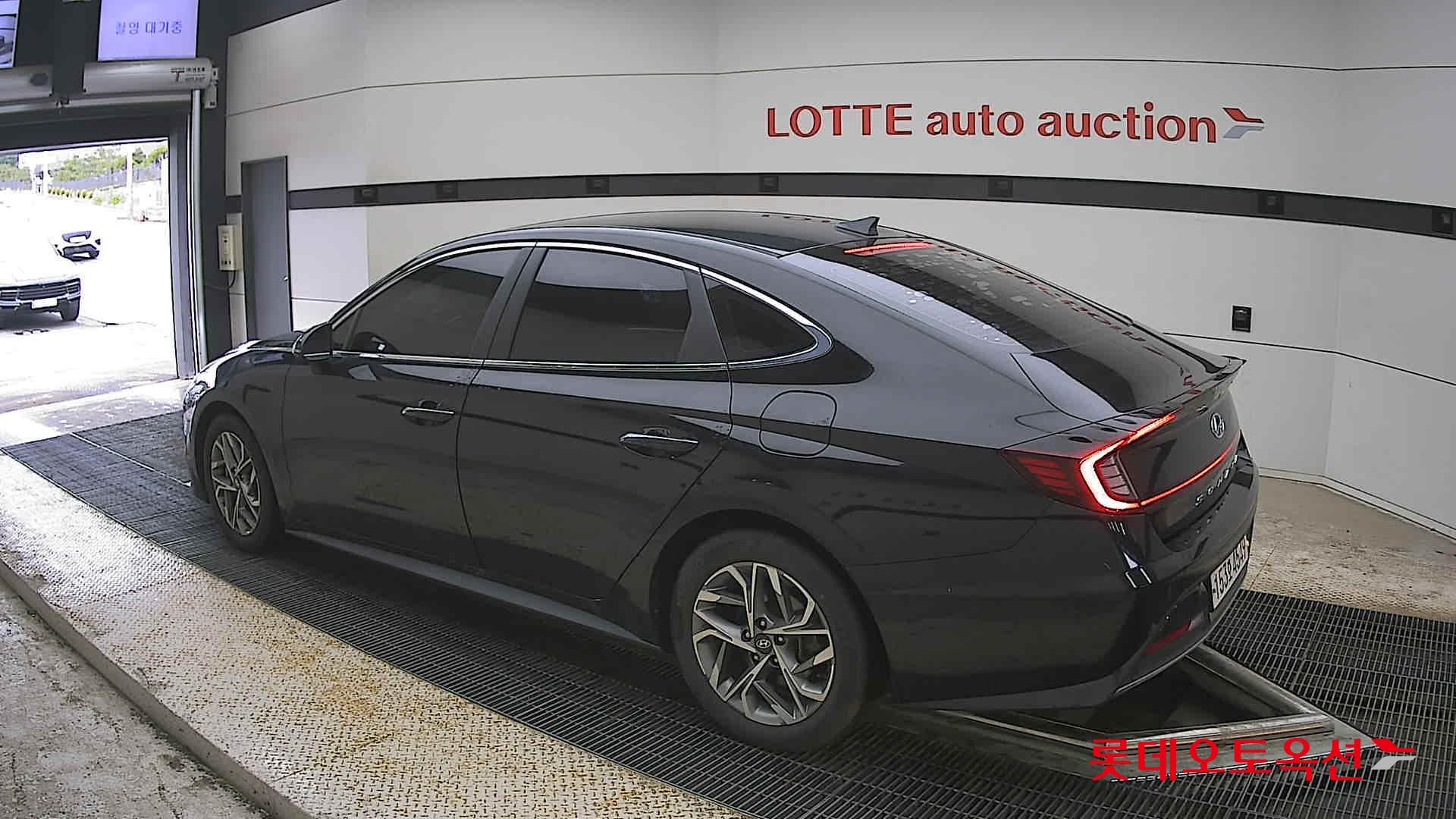 Hyundai Sonata - 15
