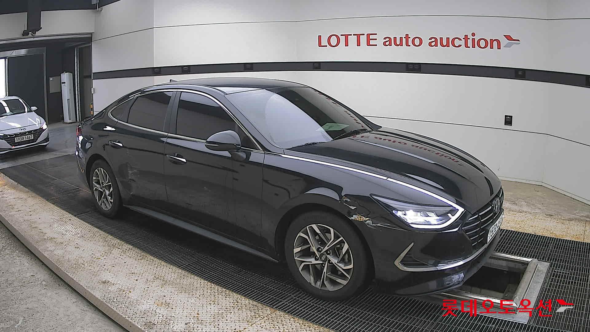 Hyundai Sonata - 23