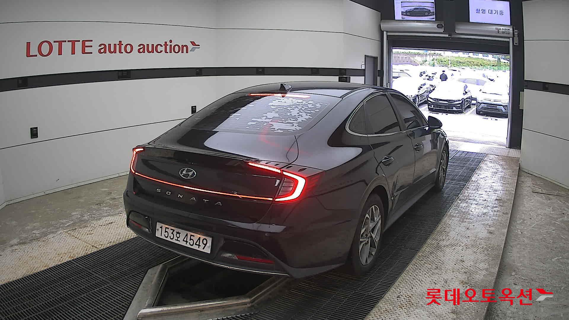 Hyundai Sonata - 18