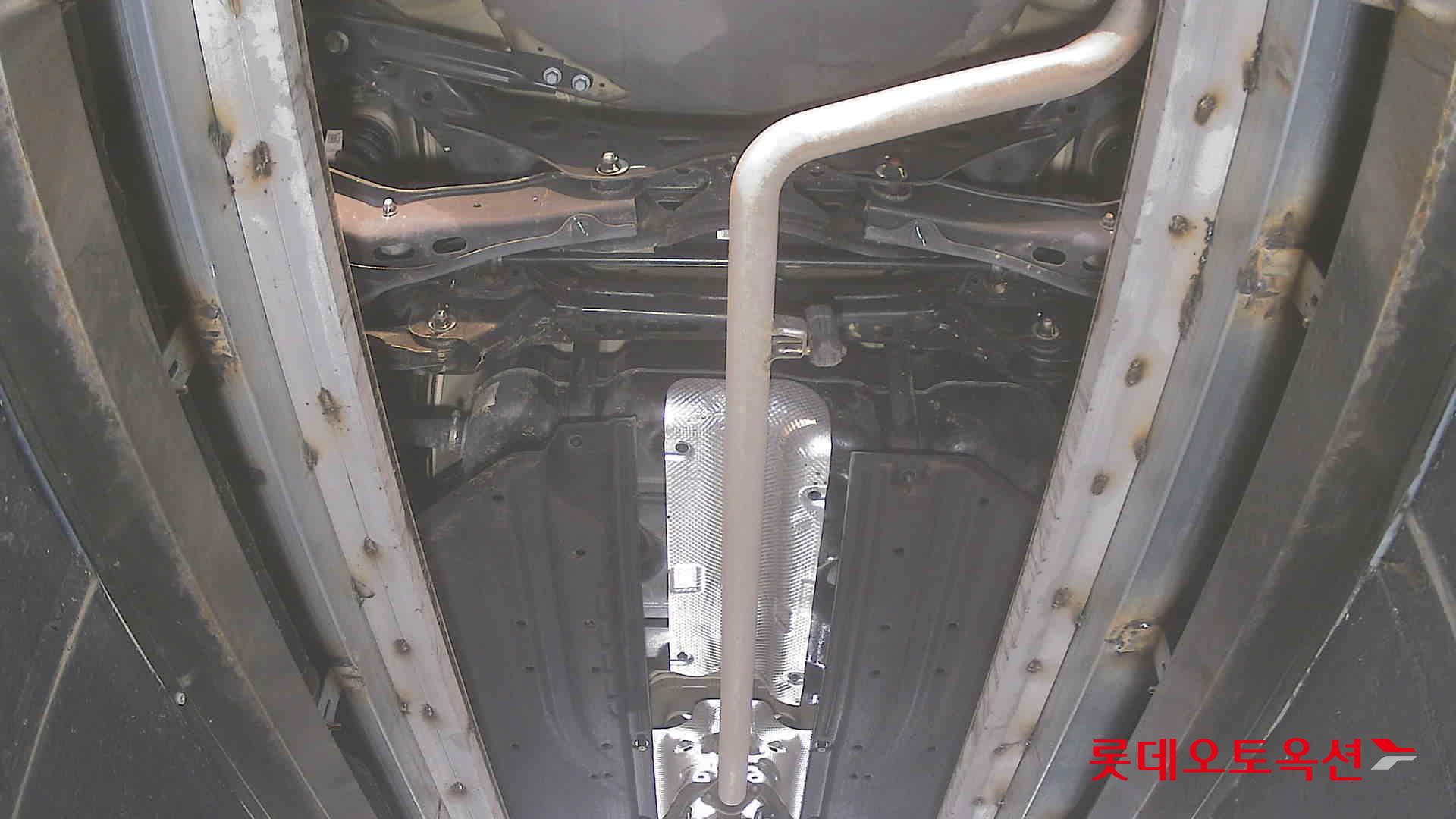 Hyundai Sonata - 2
