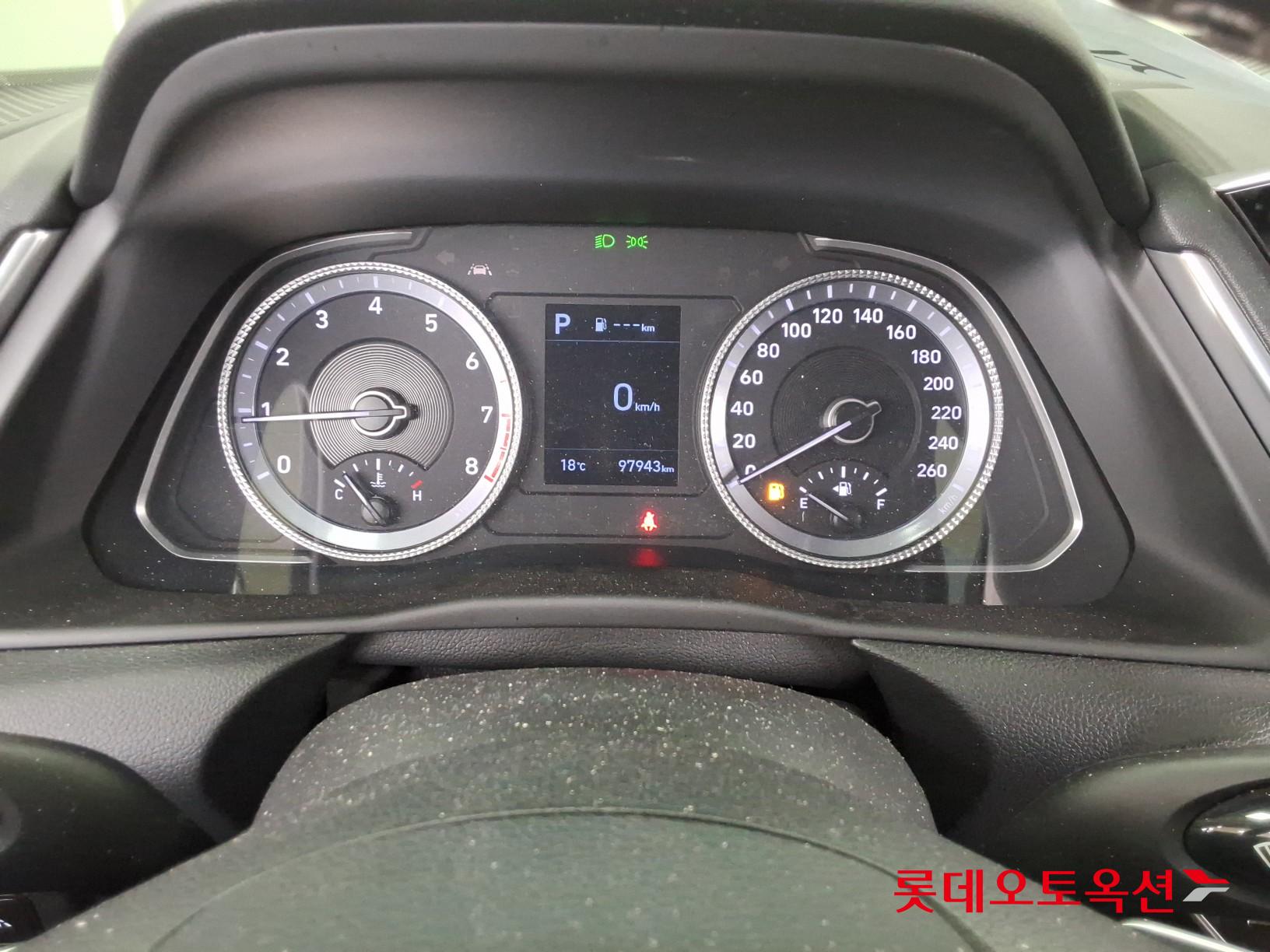 Hyundai Sonata - 31