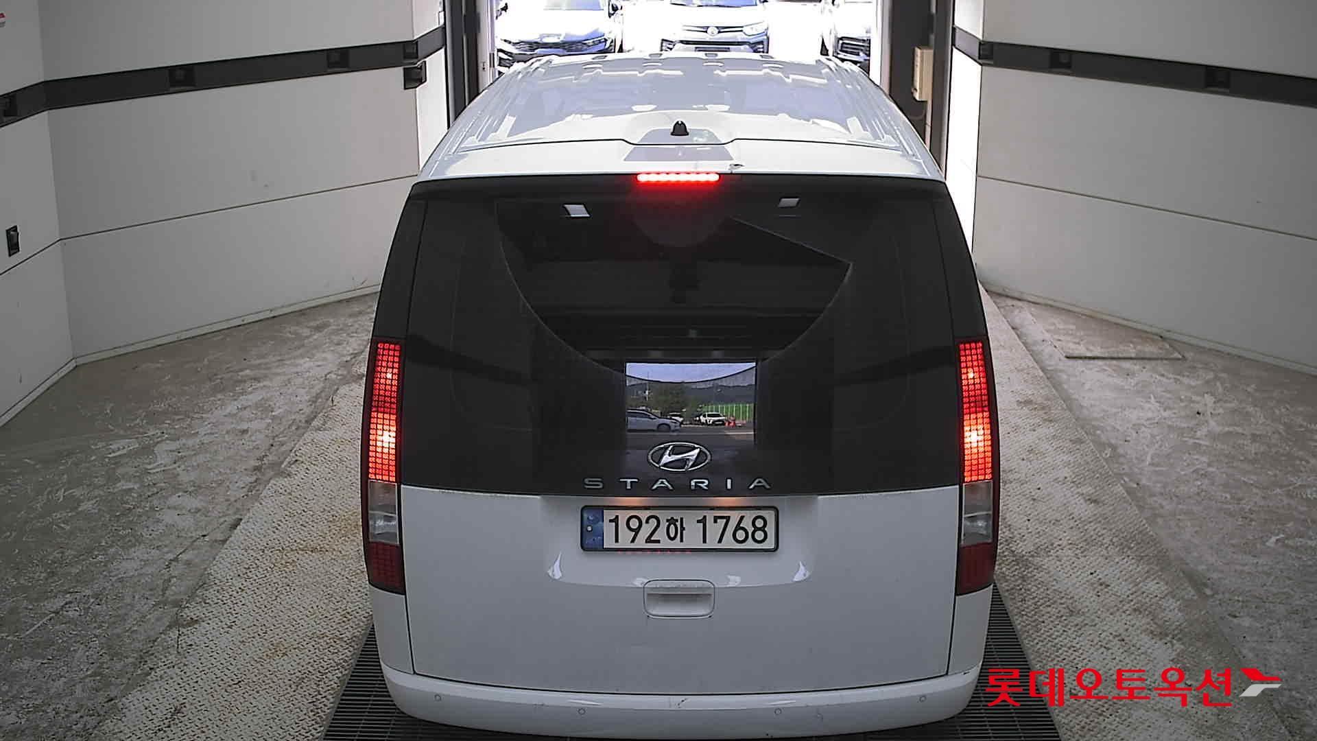 Hyundai Staria - 17