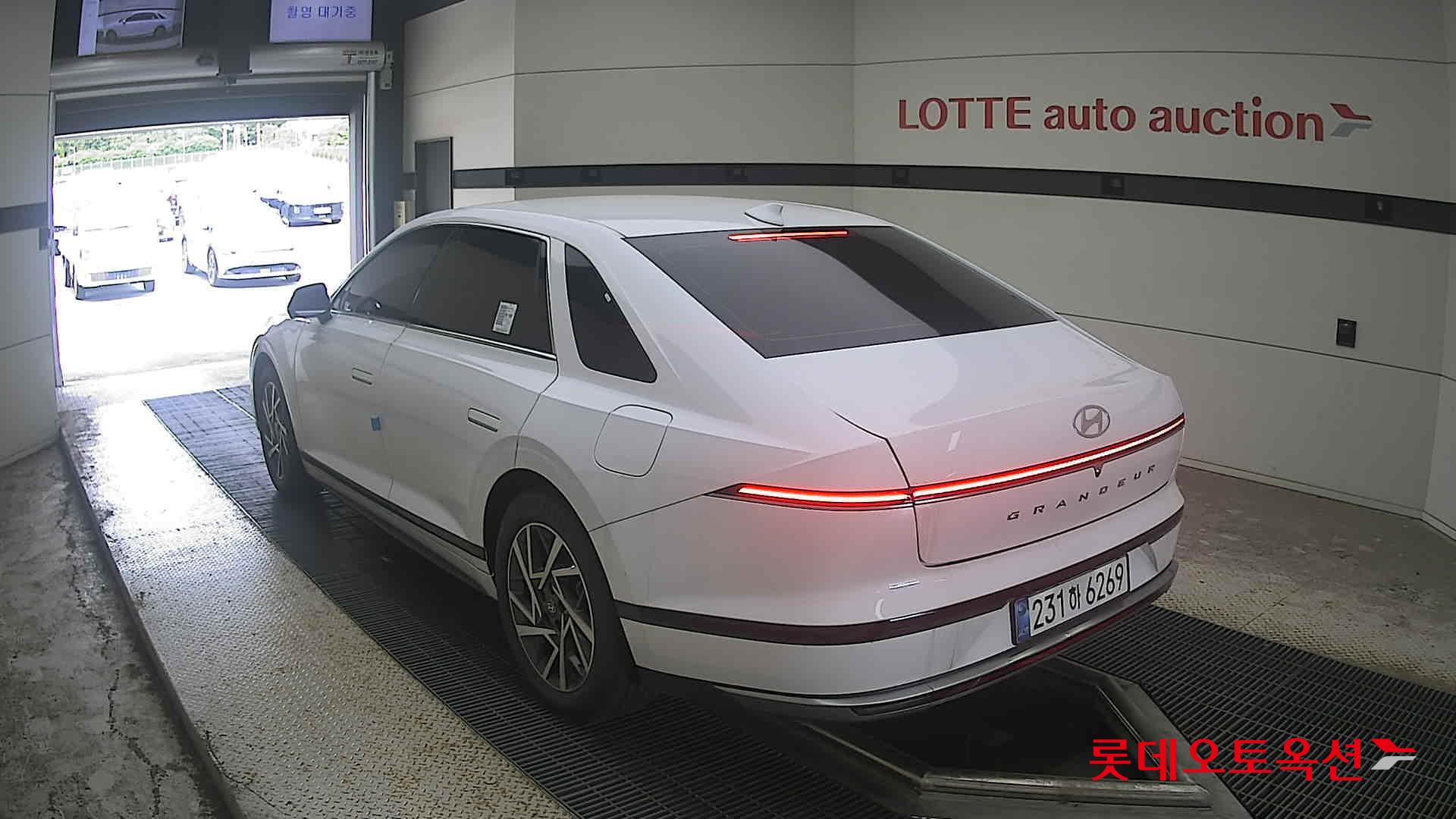 هيونداي جرانديور 2025 AT
